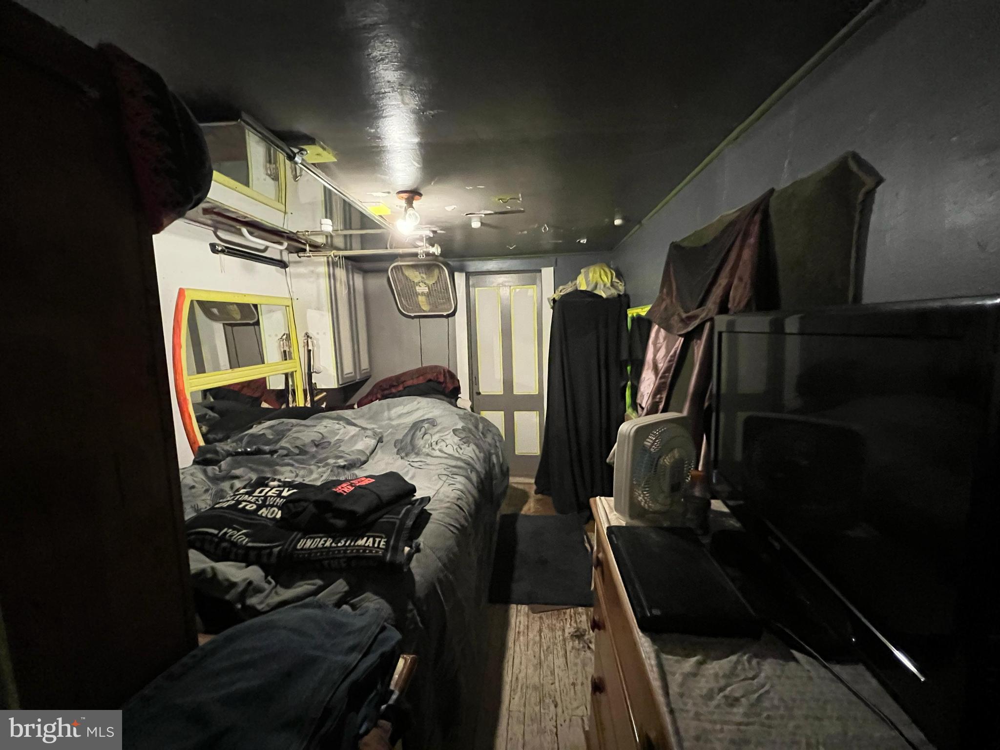 MIDDLETOWN - Residential