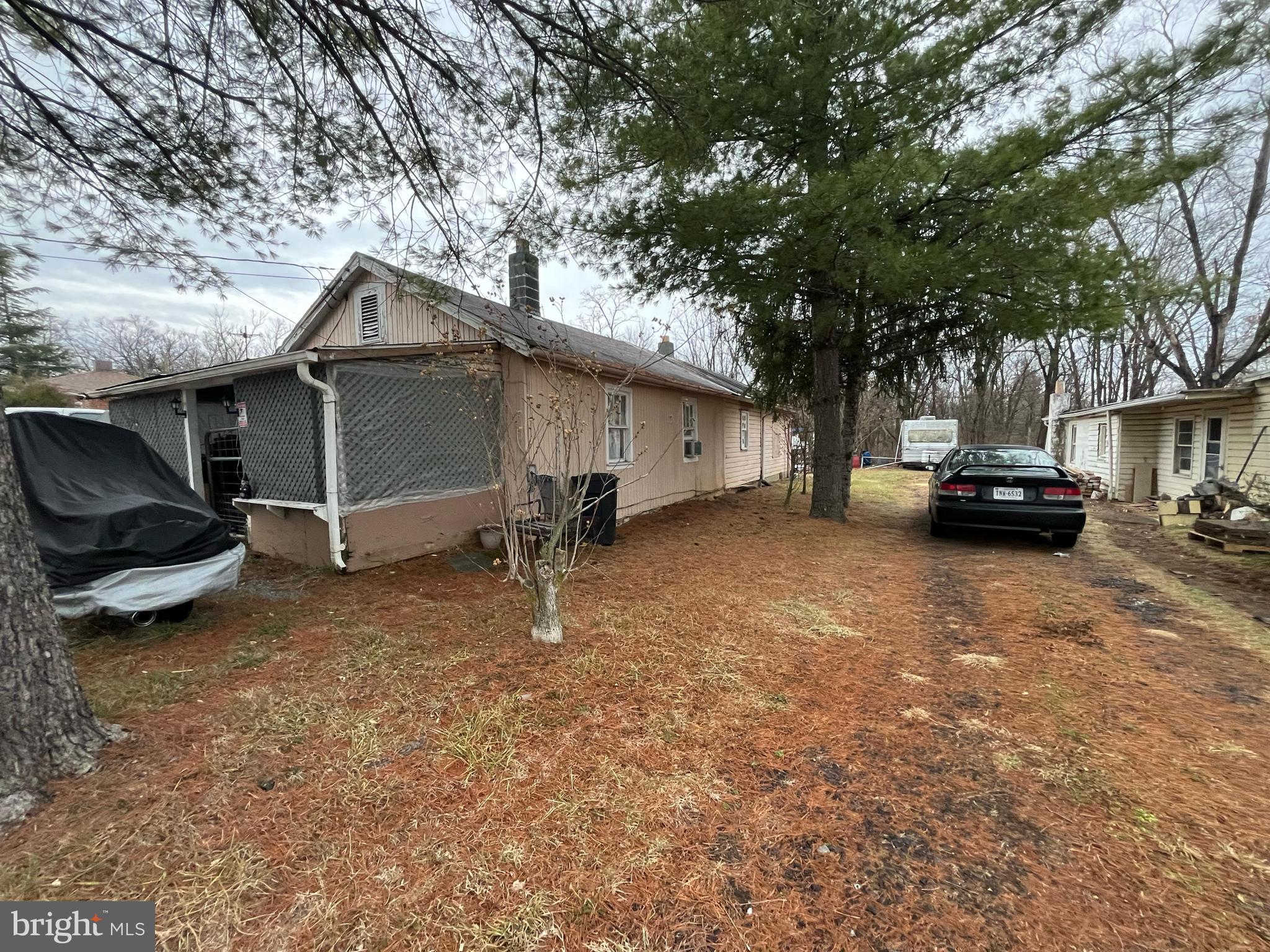 MIDDLETOWN - Residential