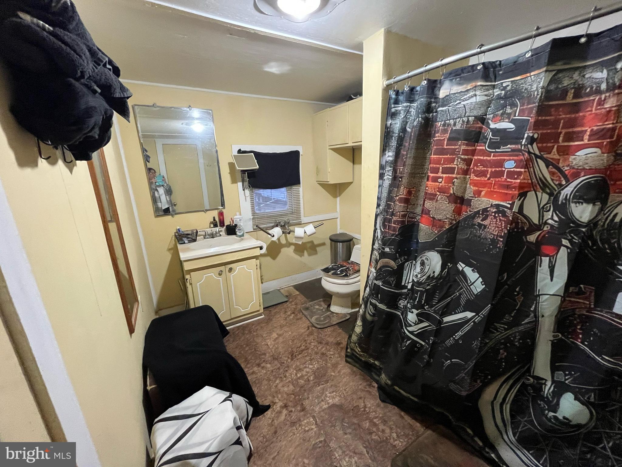 MIDDLETOWN - Residential