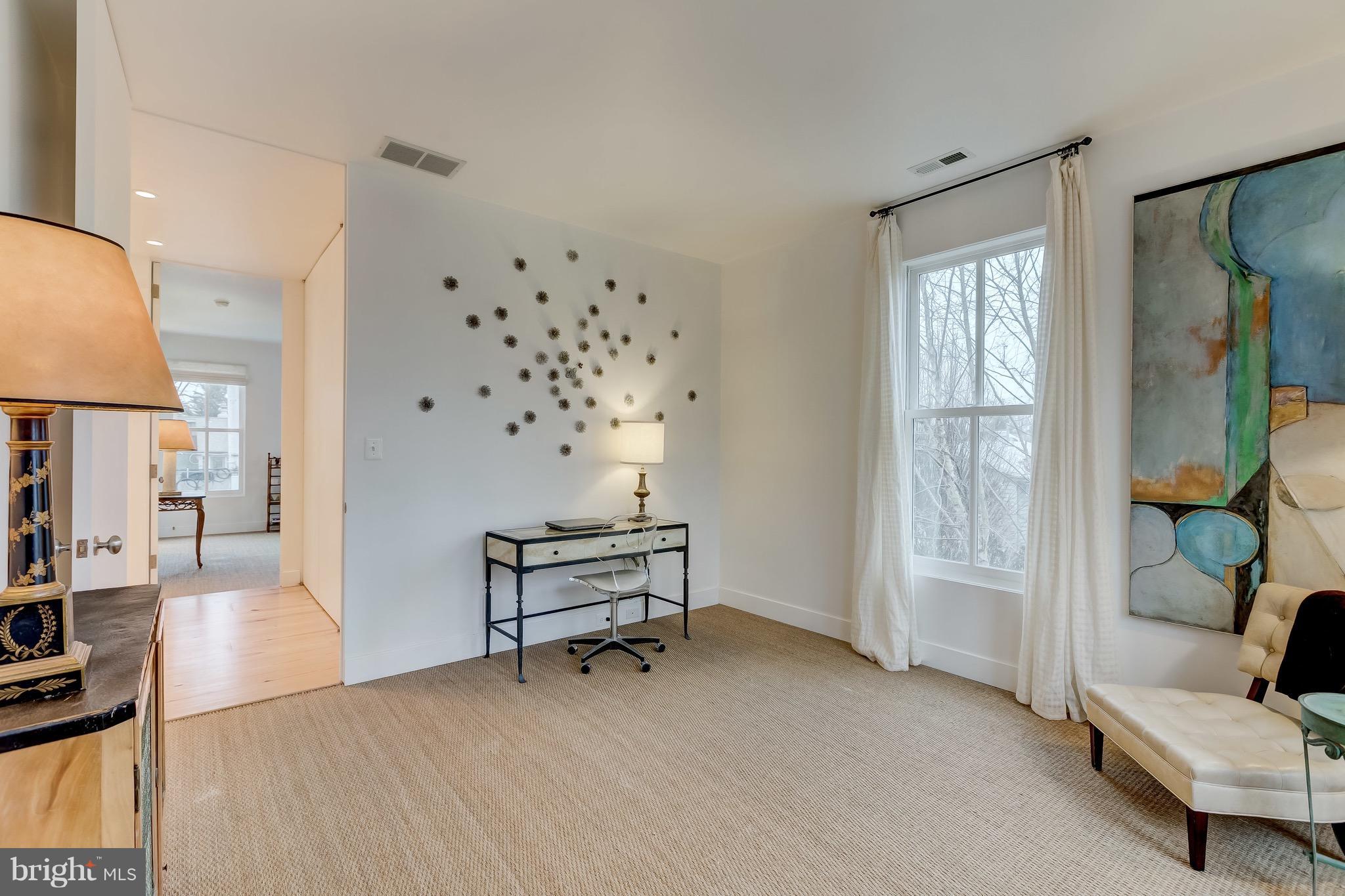 EASTPORT - Residential