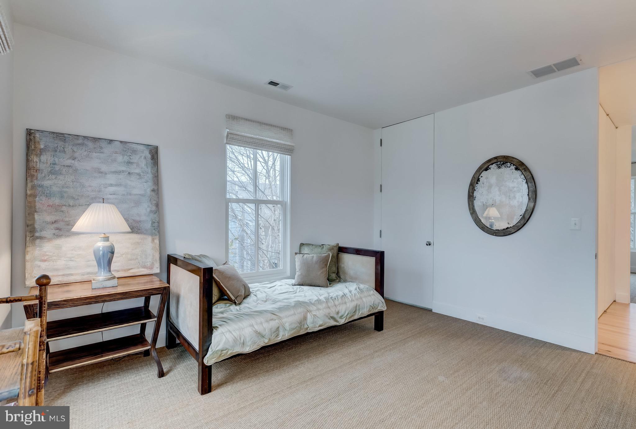 EASTPORT - Residential