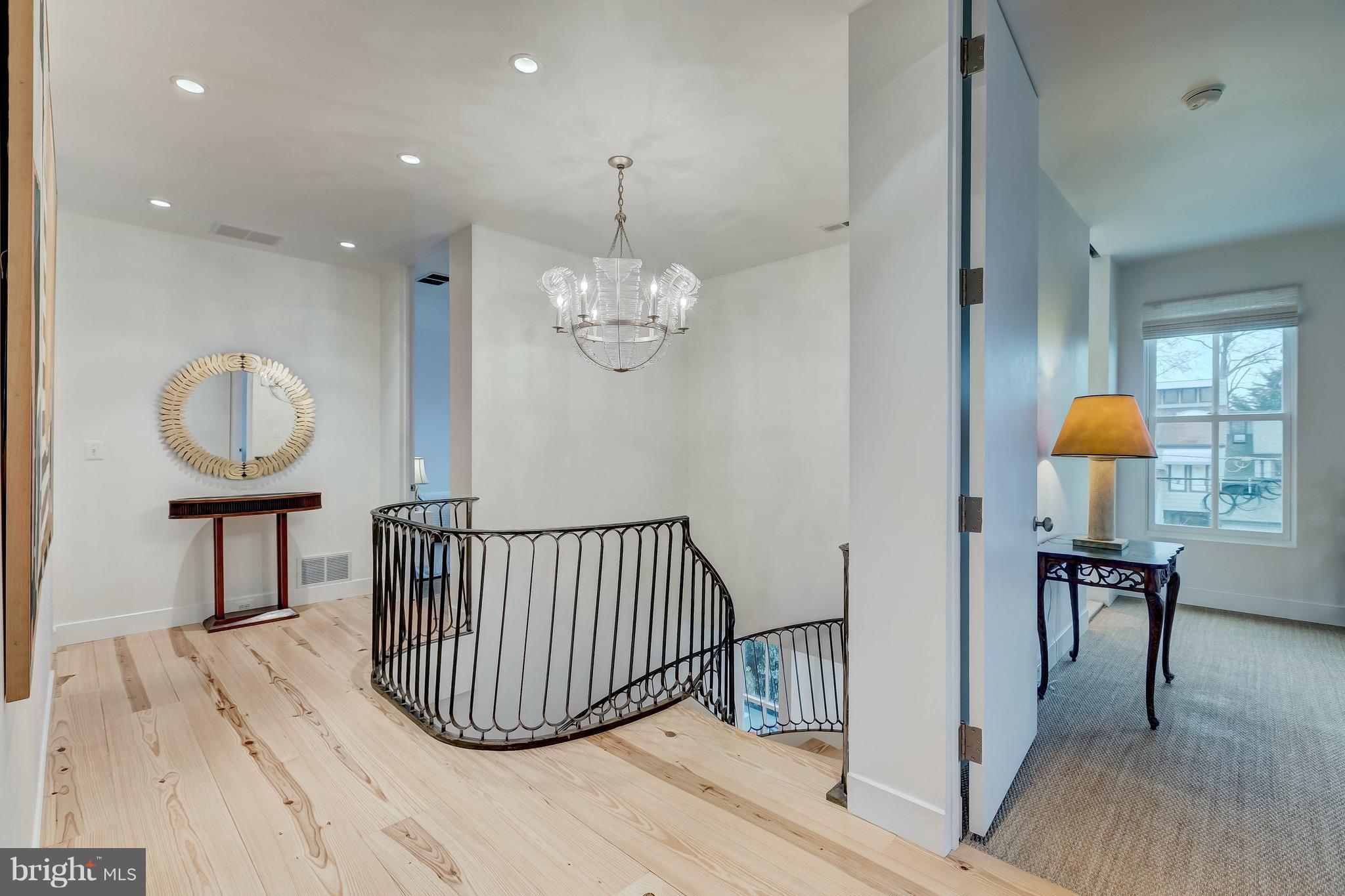 EASTPORT - Residential