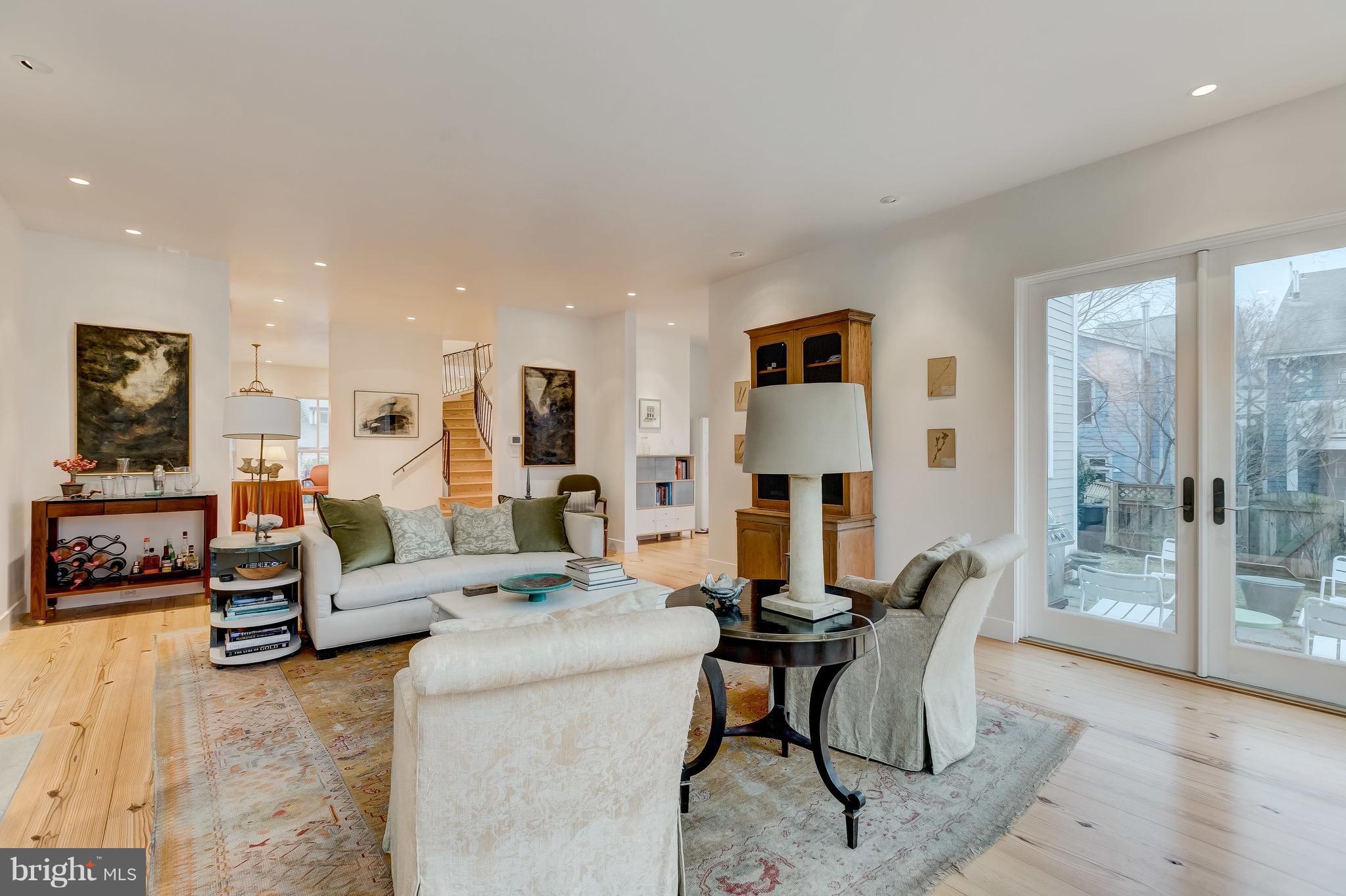 EASTPORT - Residential