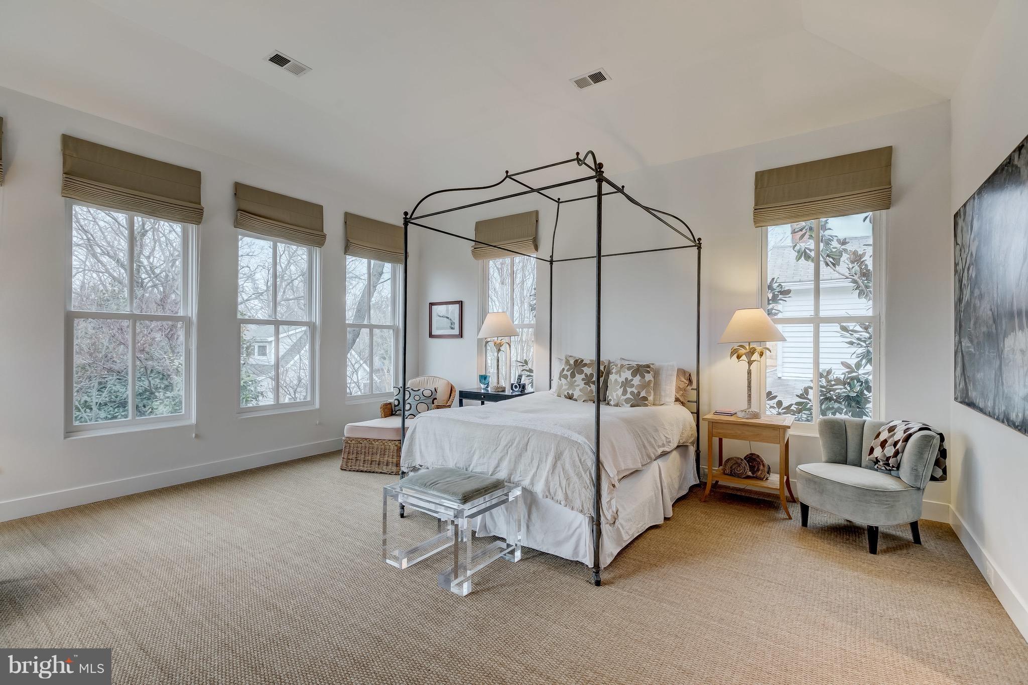 EASTPORT - Residential