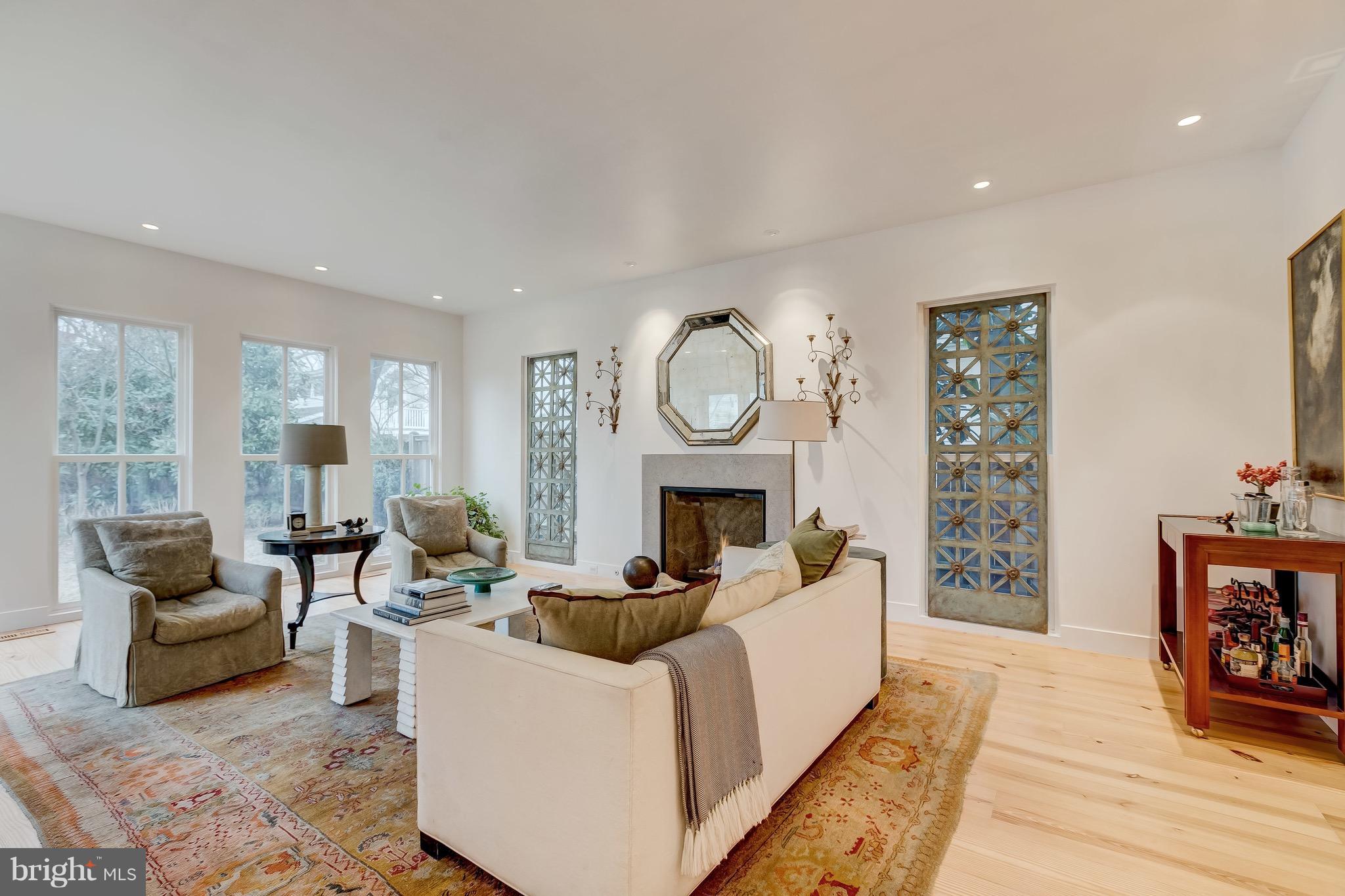 EASTPORT - Residential