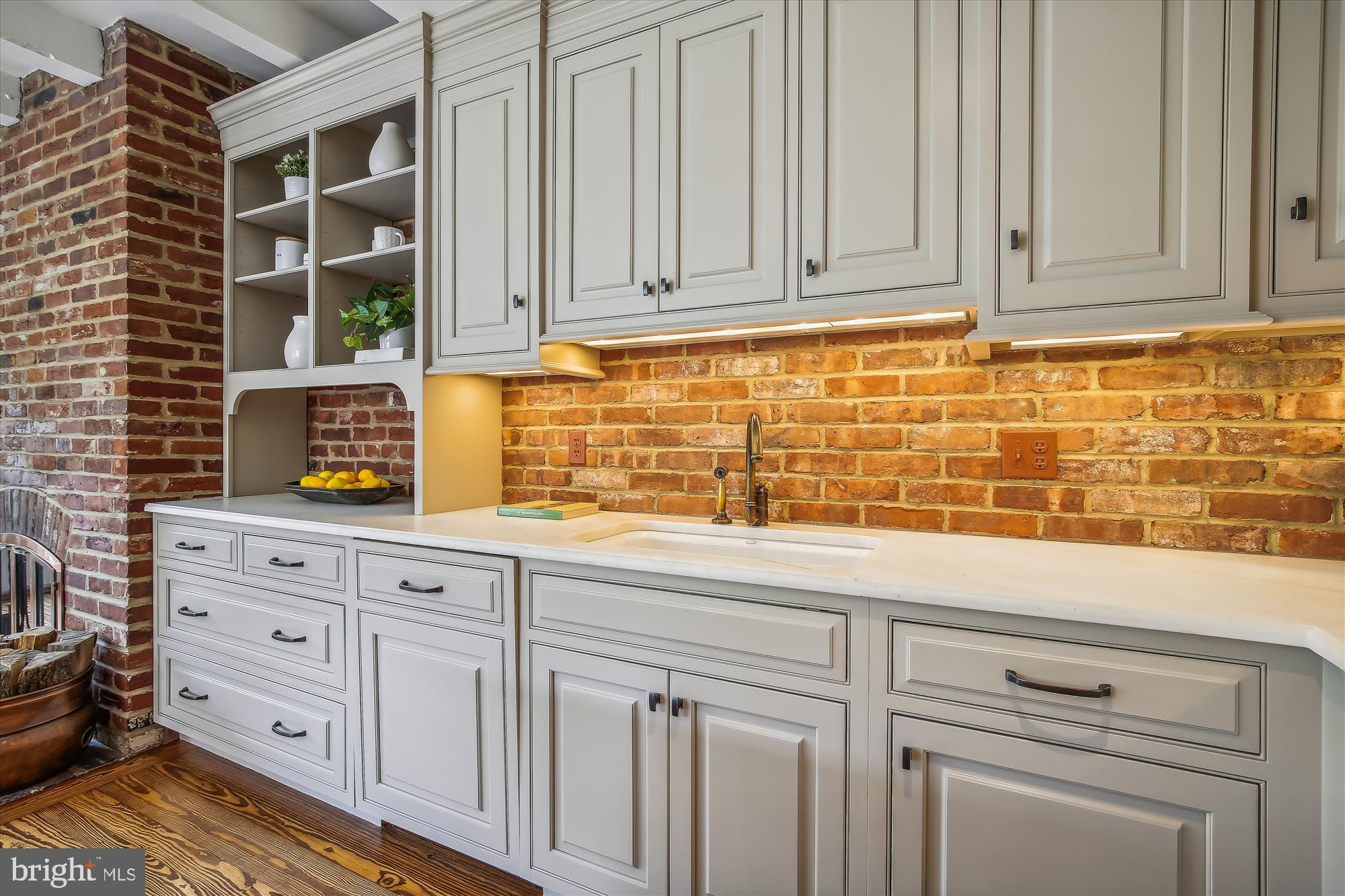 OLD TOWN - Residential