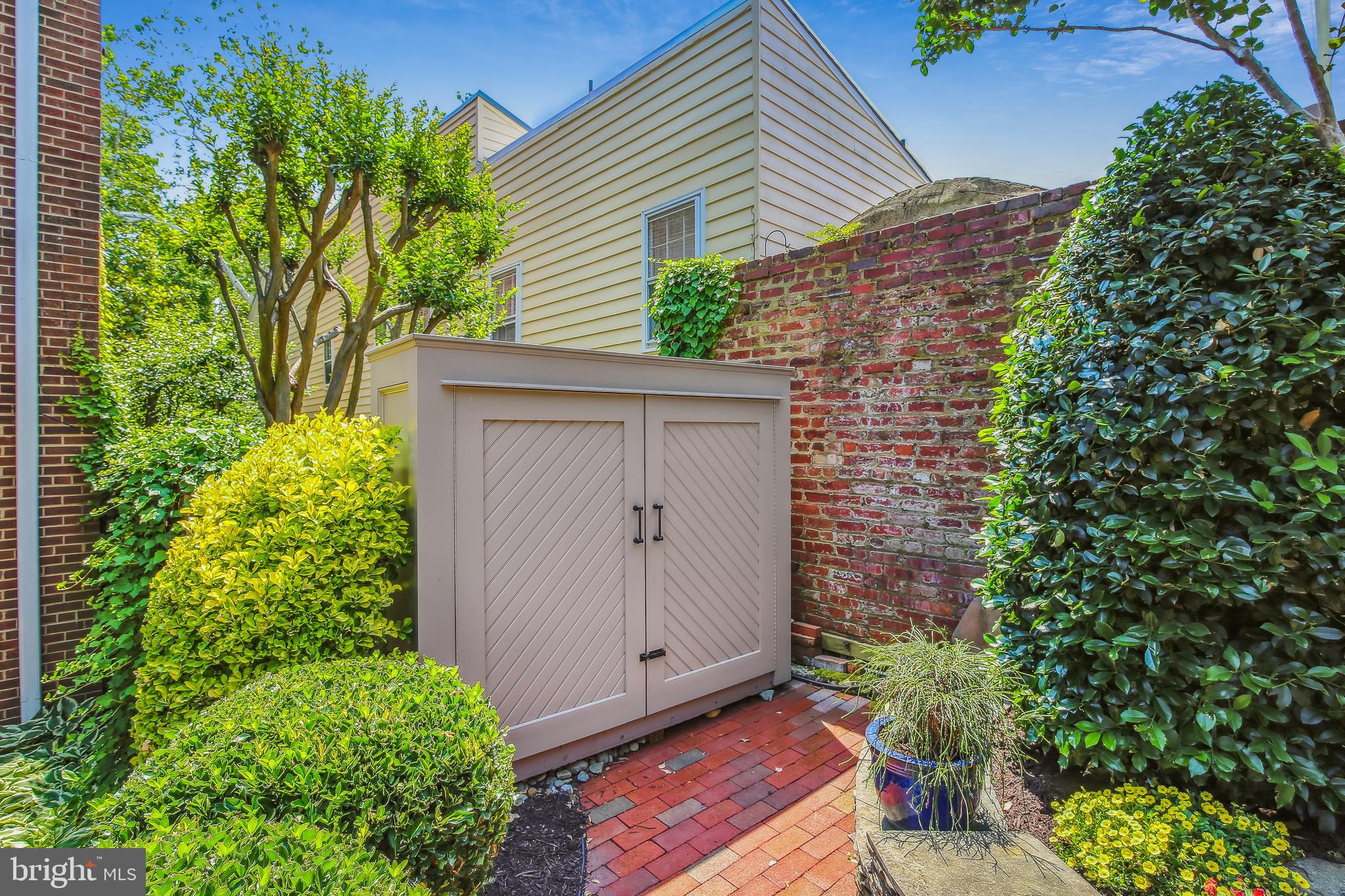 OLD TOWN - Residential