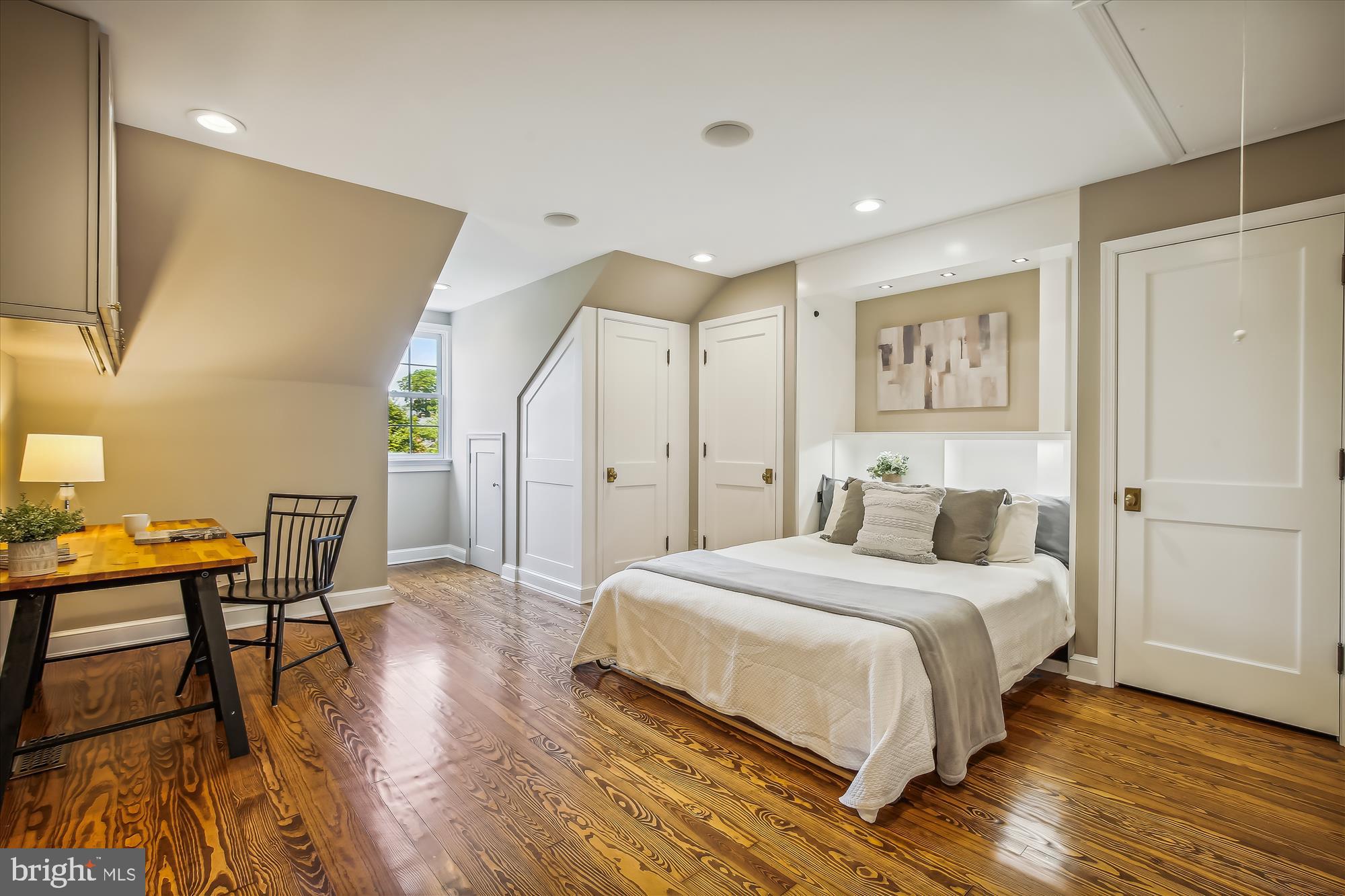 OLD TOWN - Residential