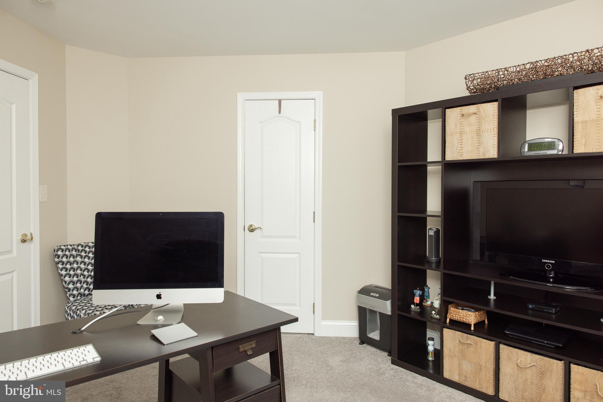 HAMMONDS MILL - Residential