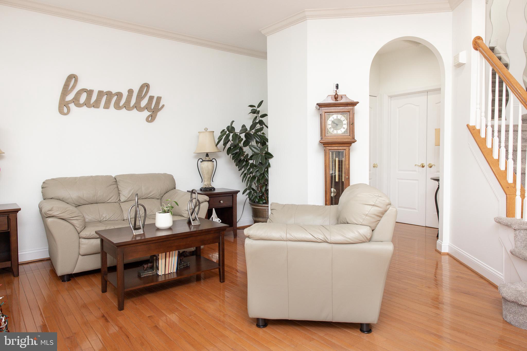 HAMMONDS MILL - Residential