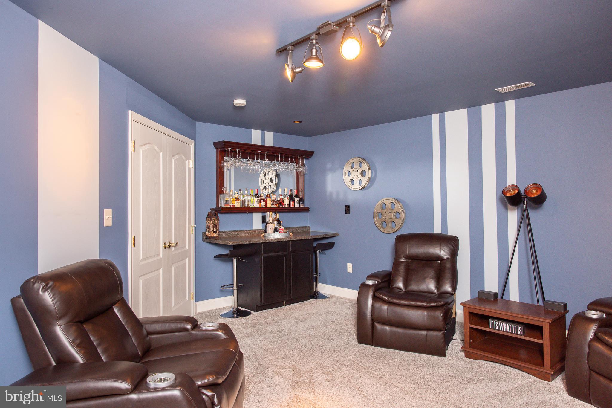 HAMMONDS MILL - Residential