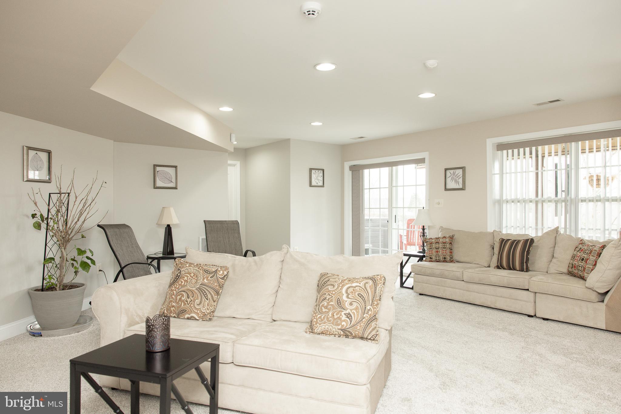 HAMMONDS MILL - Residential