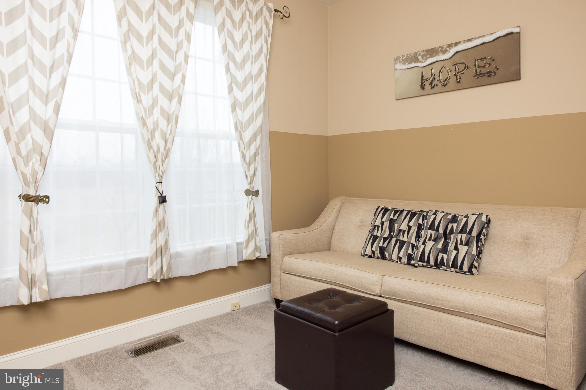 HAMMONDS MILL - Residential