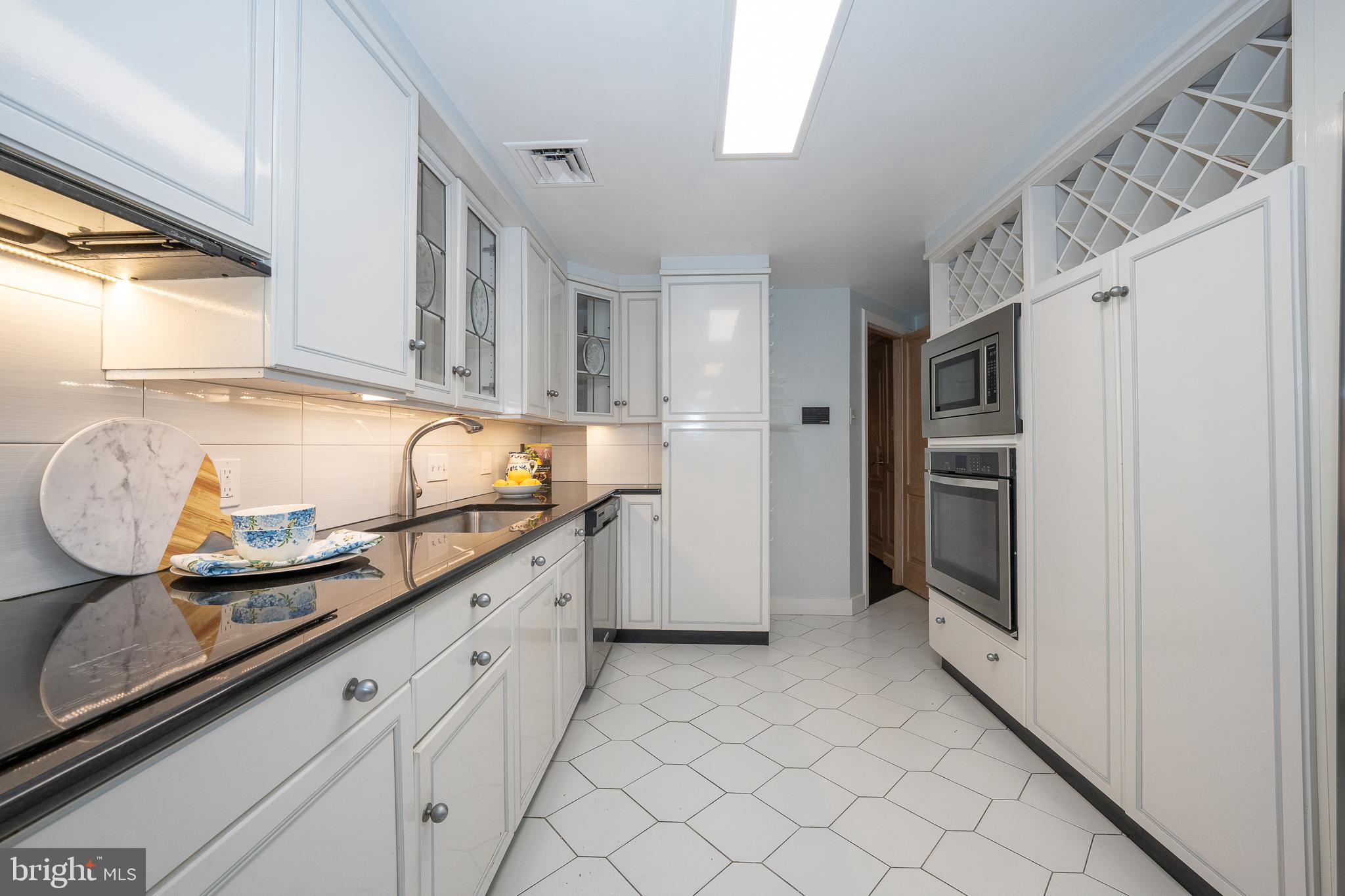 GRAYS LANE HOUSE - Residential