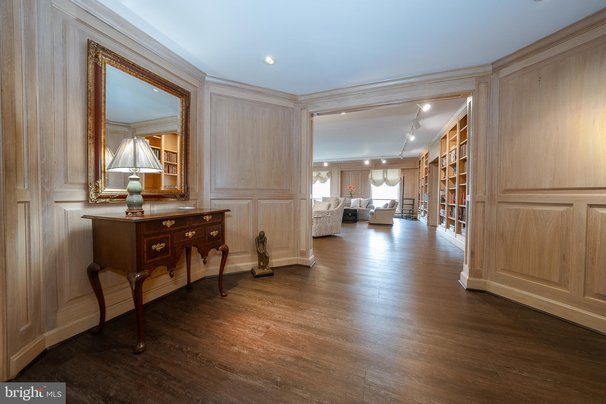 GRAYS LANE HOUSE - Residential