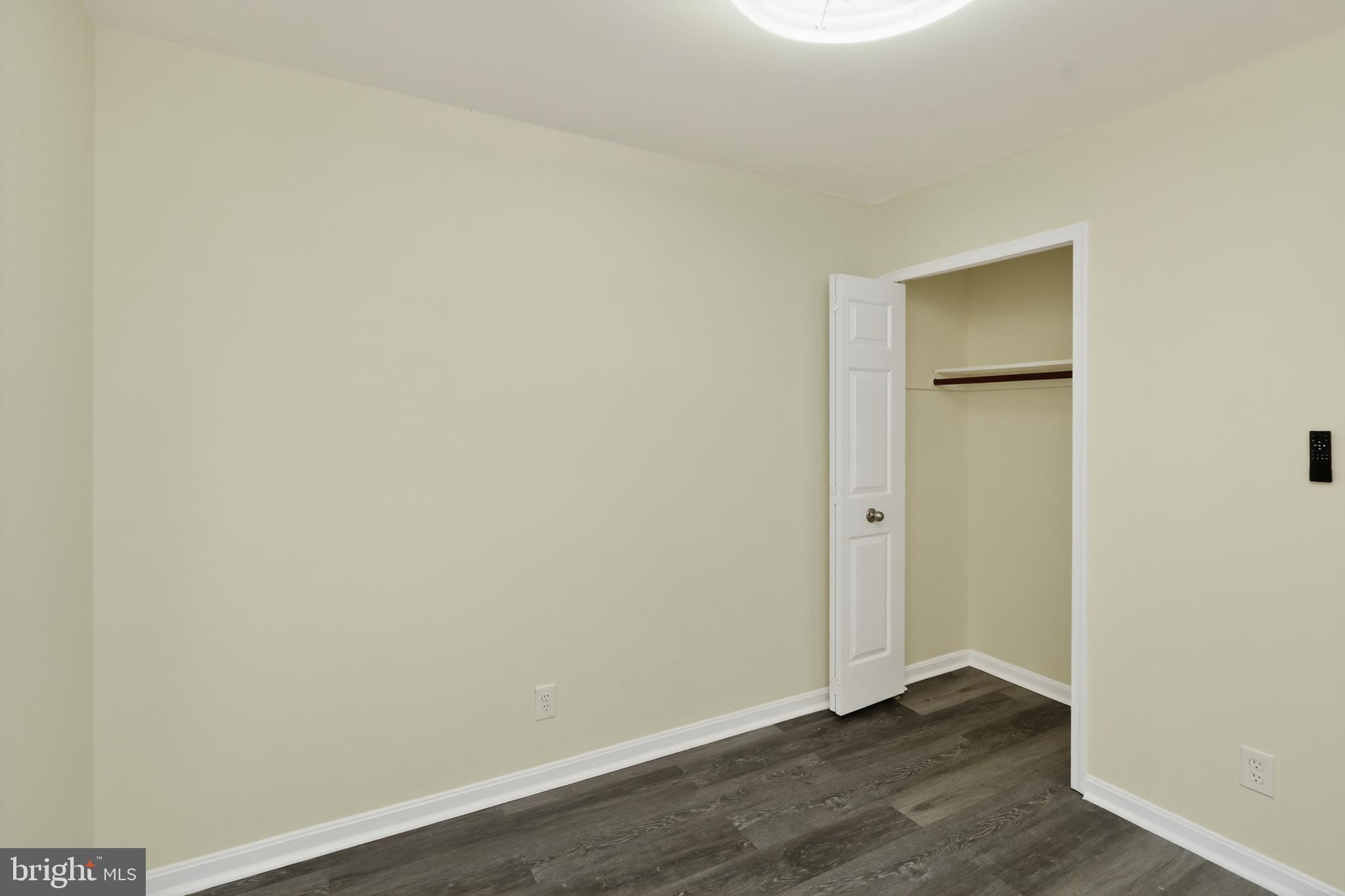 HERITAGE OAKS - Residential