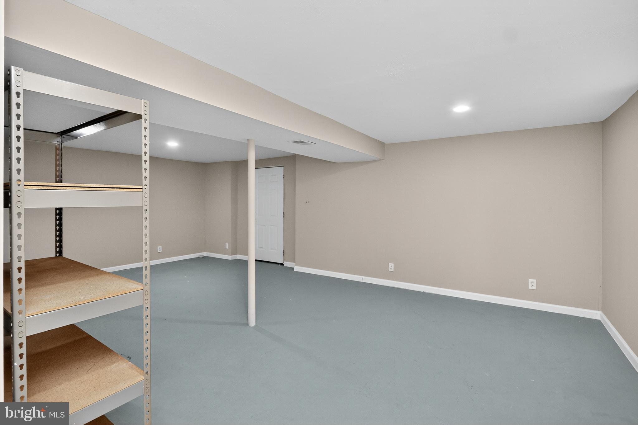 HERITAGE OAKS - Residential