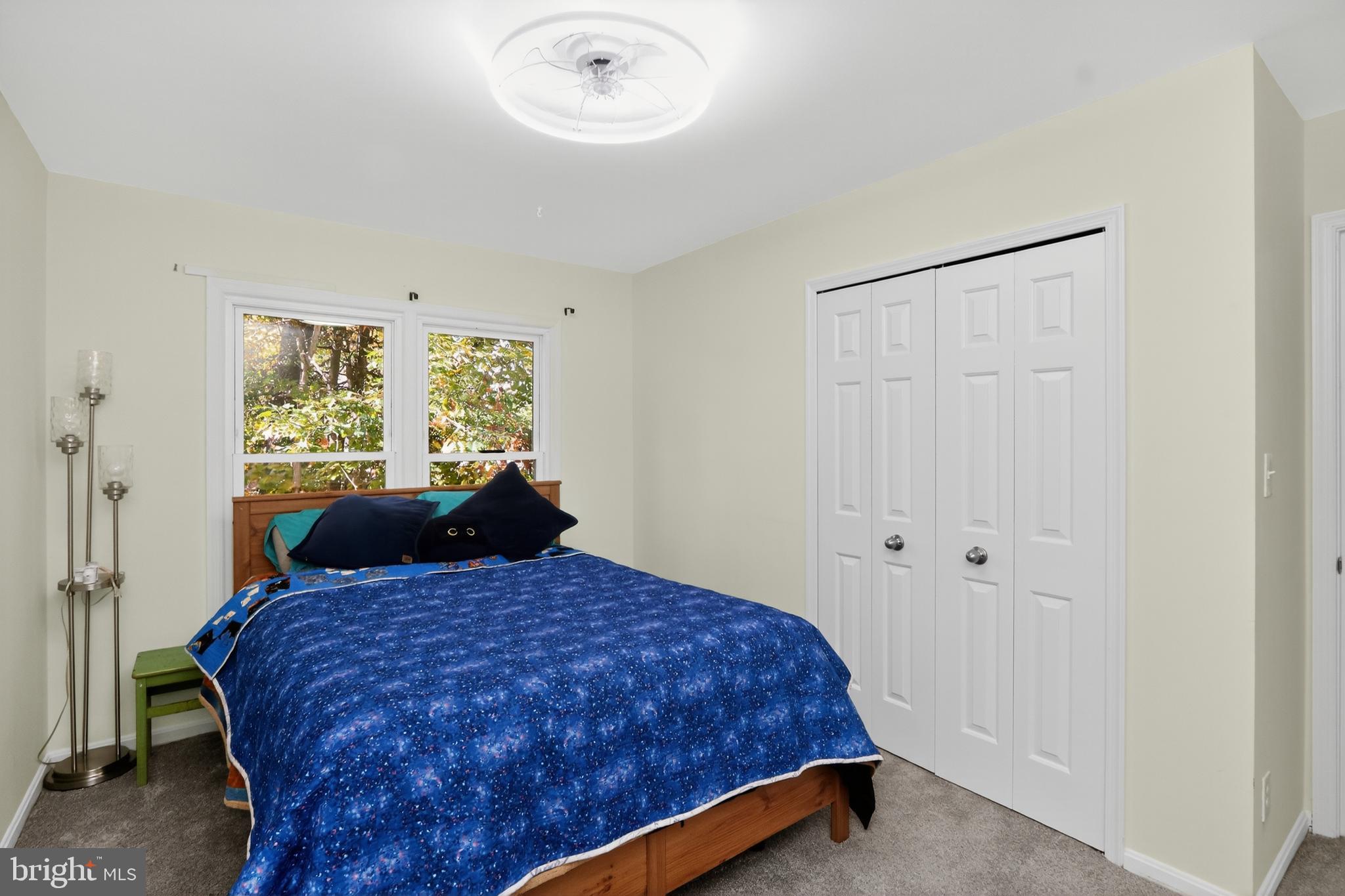 HERITAGE OAKS - Residential