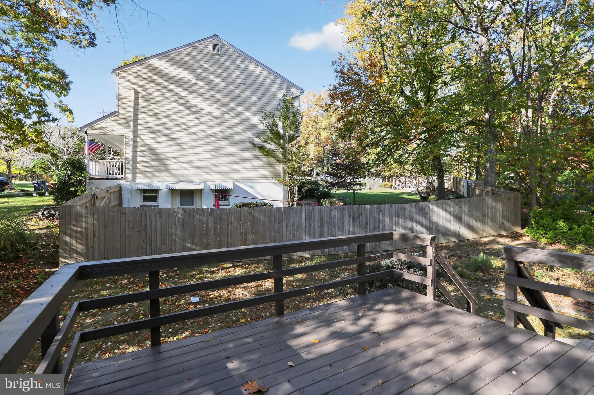 HERITAGE OAKS - Residential