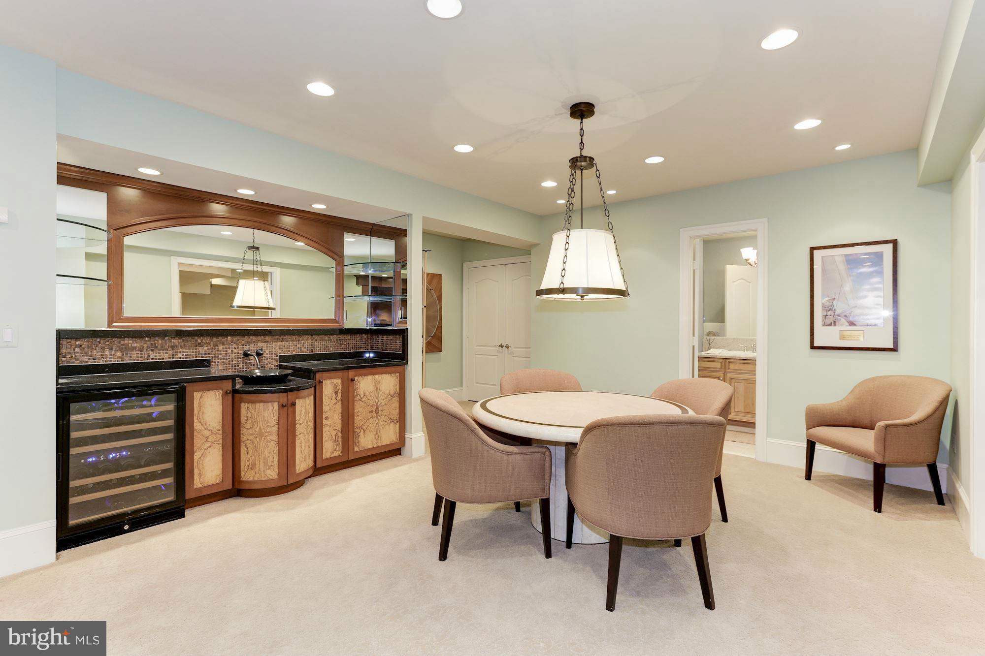 EVANS FARM - Residential