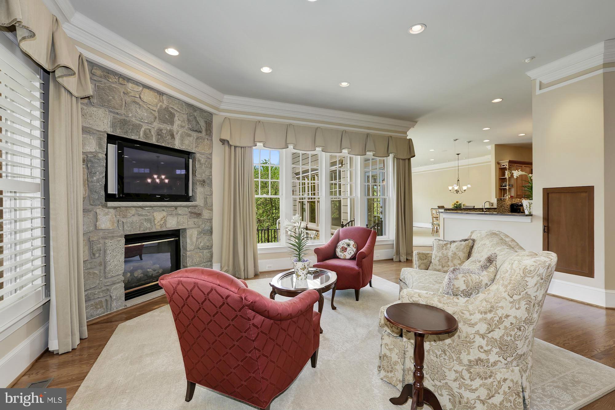 EVANS FARM - Residential