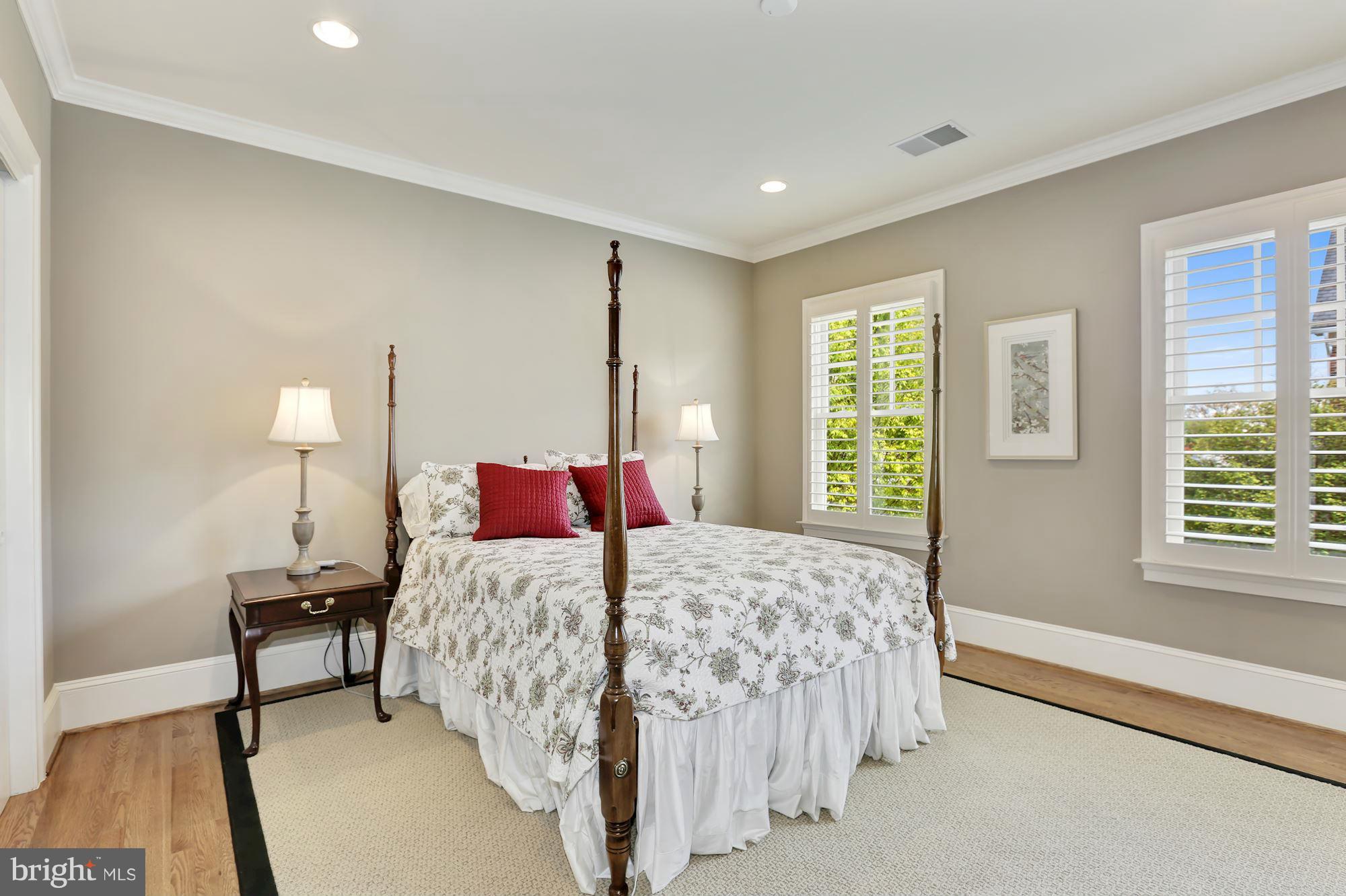 EVANS FARM - Residential