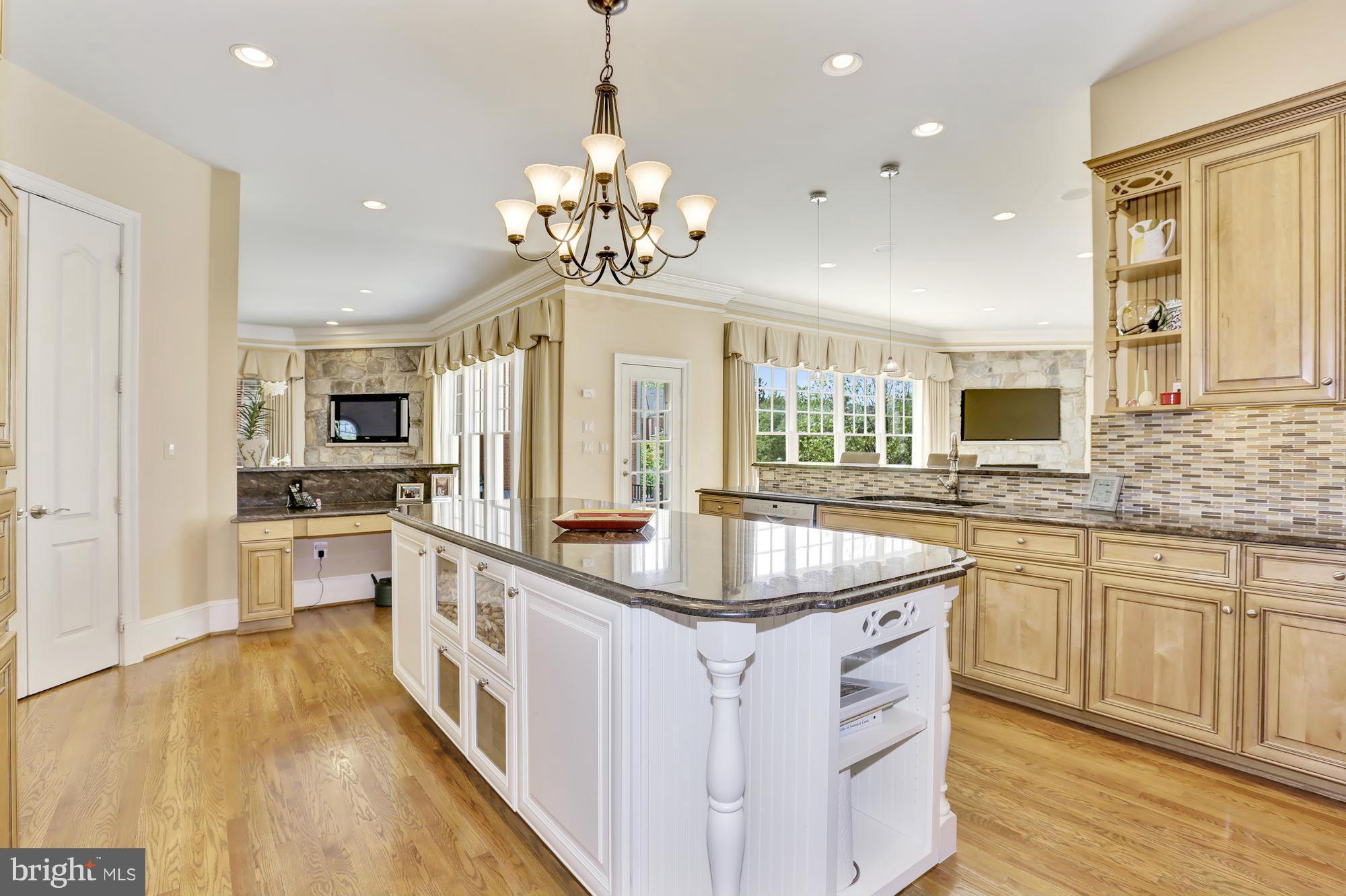 EVANS FARM - Residential