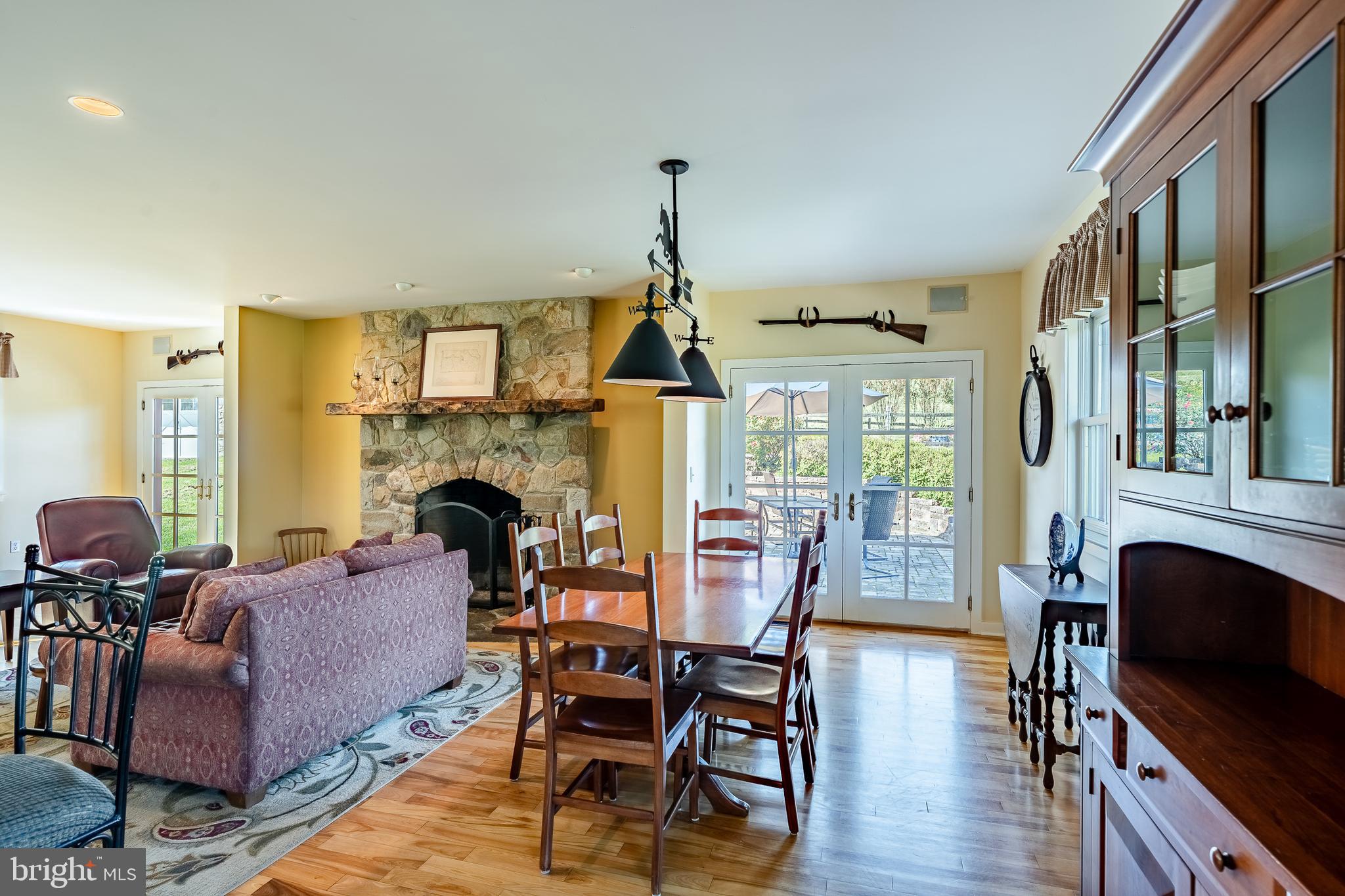 CHESHIRE HUNT - Residential