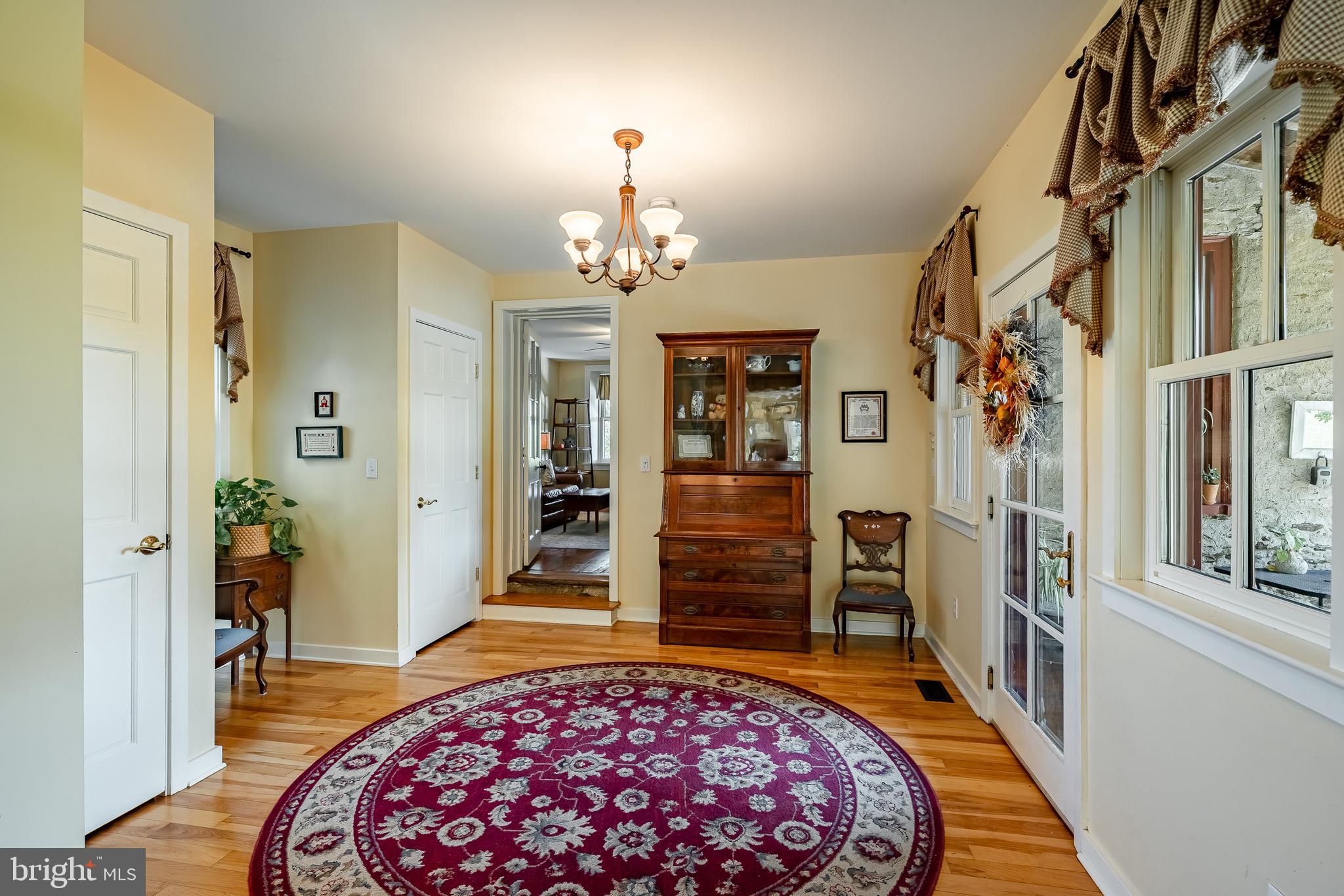 CHESHIRE HUNT - Residential