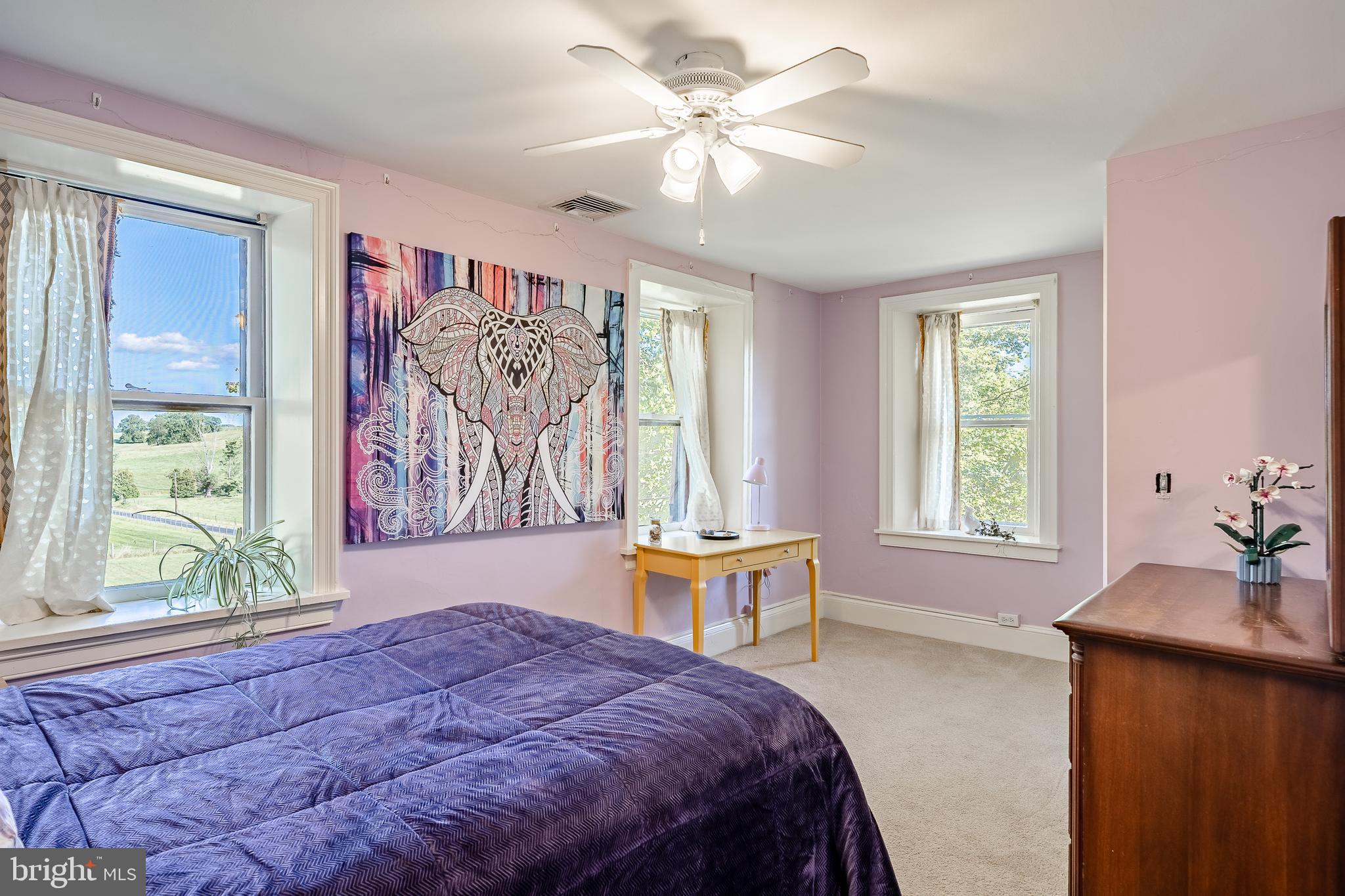 CHESHIRE HUNT - Residential