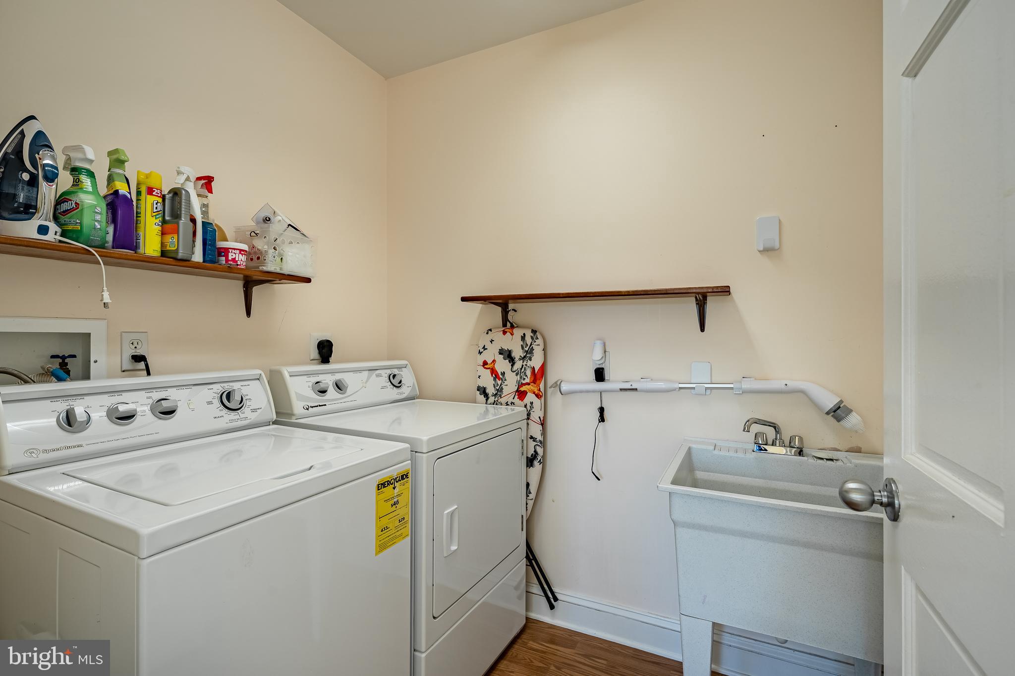 CHESHIRE HUNT - Residential