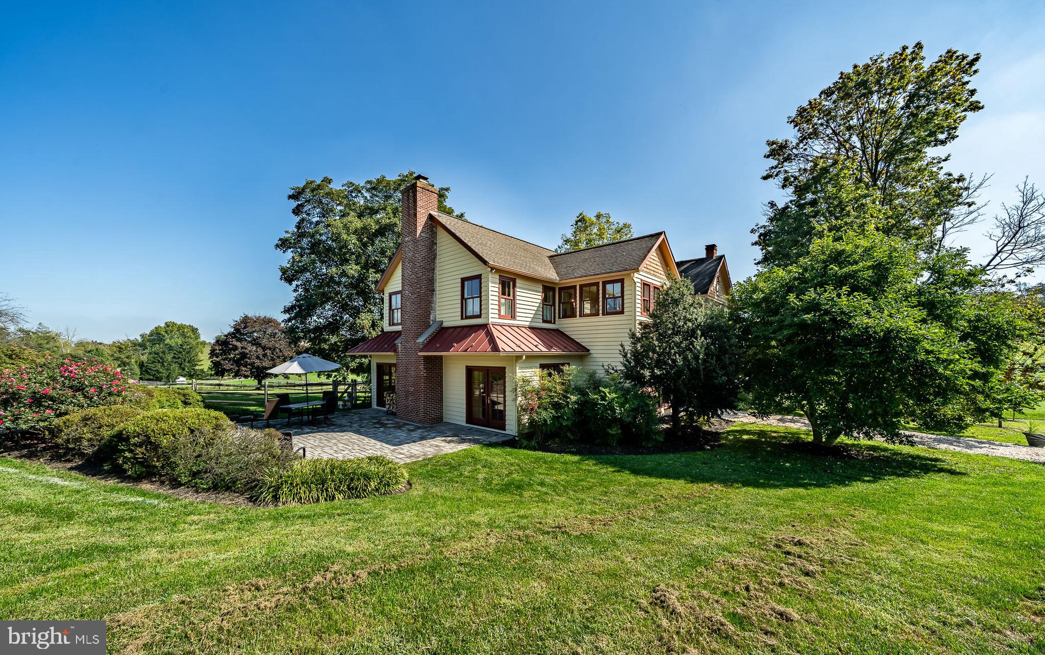 CHESHIRE HUNT - Residential