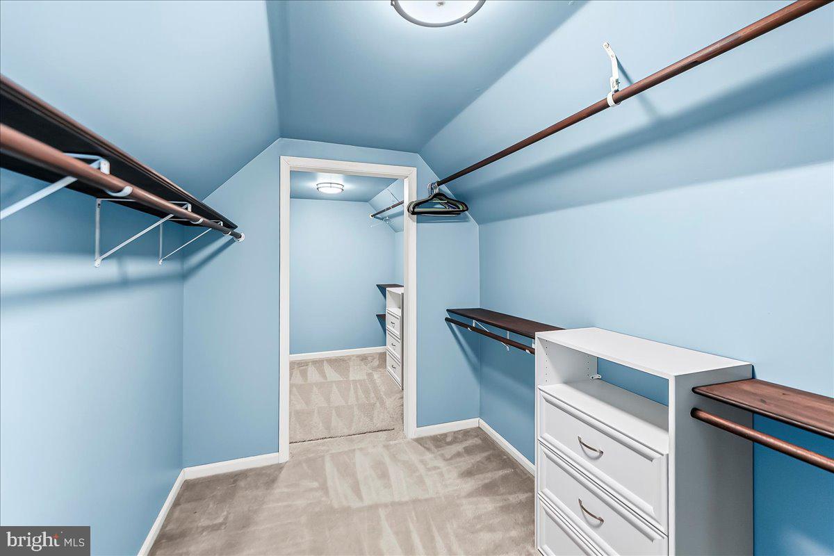 SOMERSET LAKE - Residential Lease