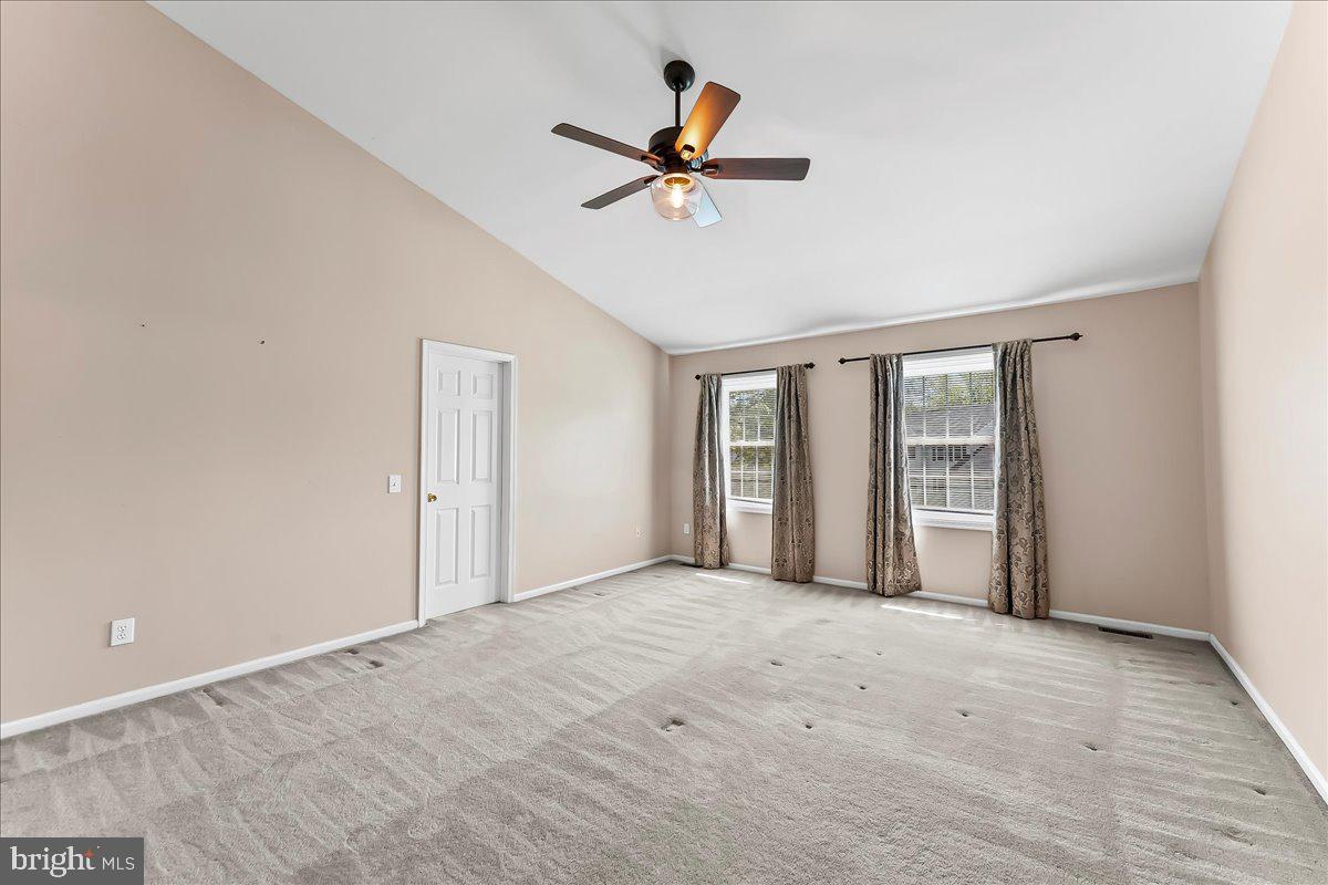 SOMERSET LAKE - Residential Lease