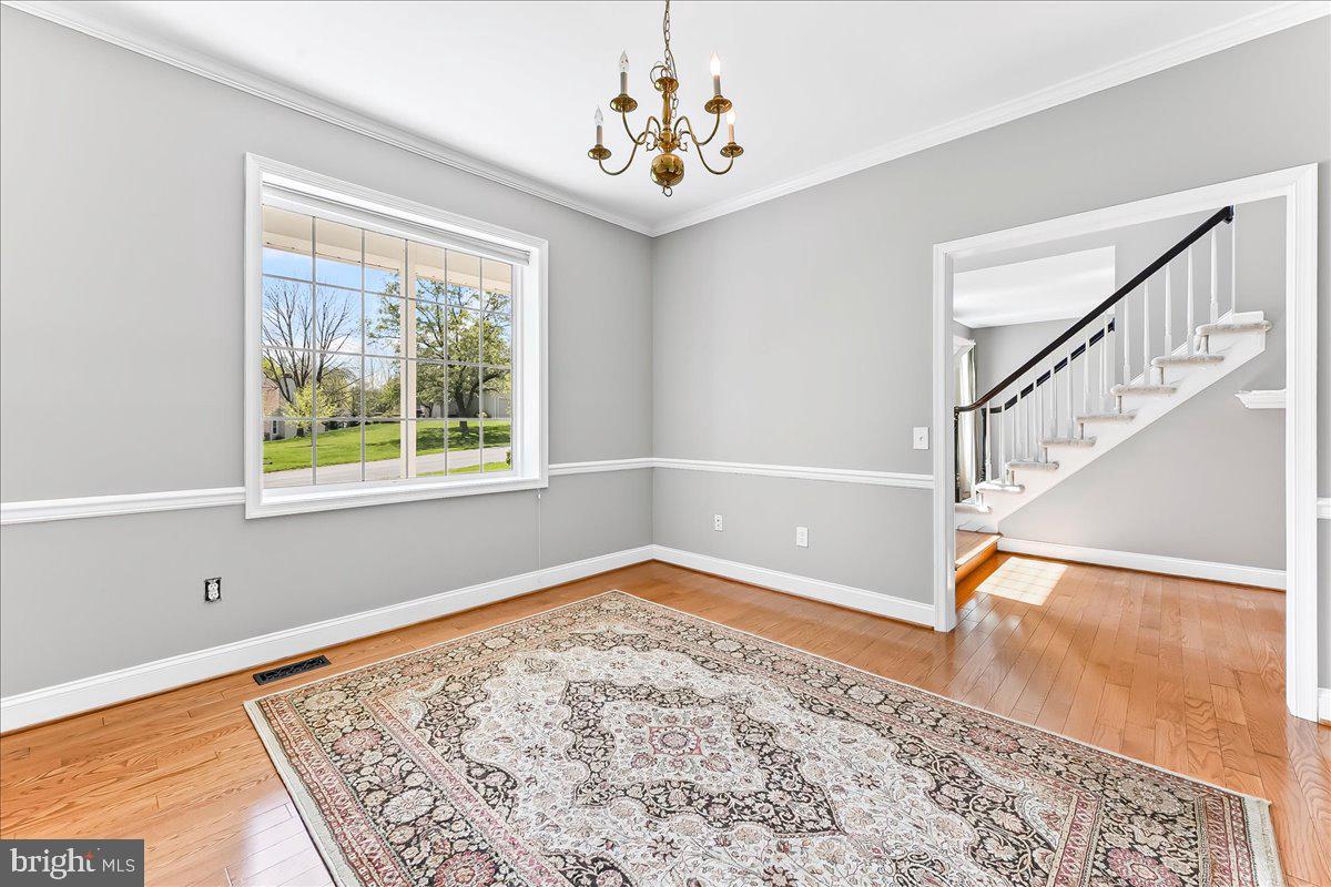 SOMERSET LAKE - Residential Lease