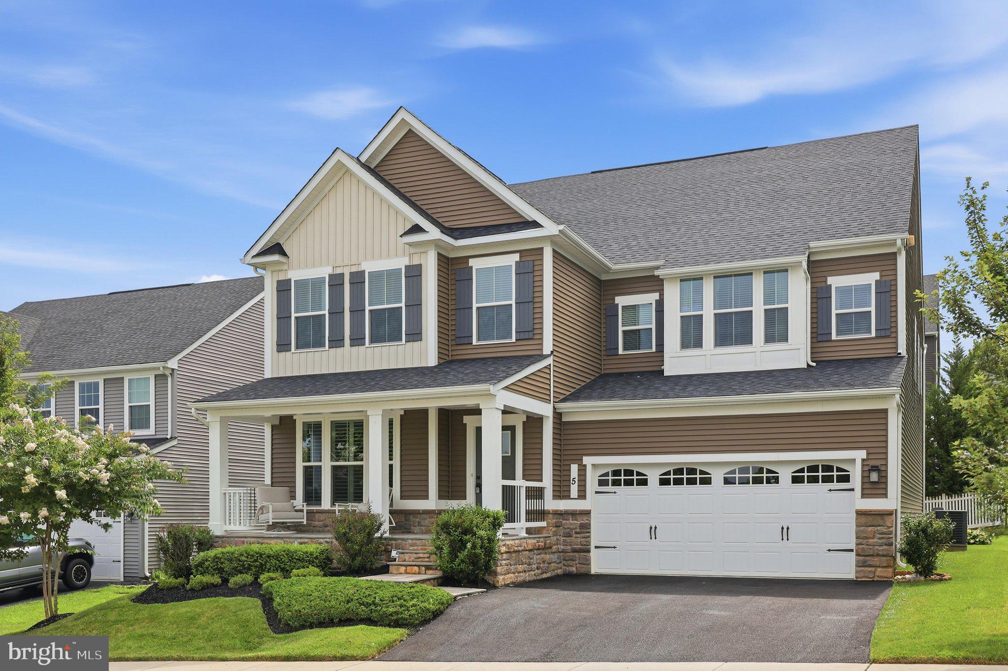5 DEAN LANE