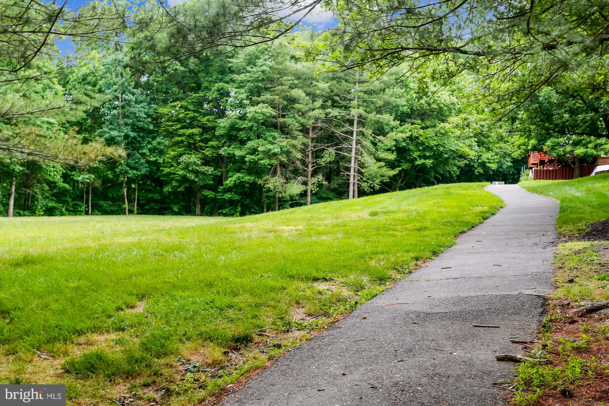 MIDDLEFORD - Residential