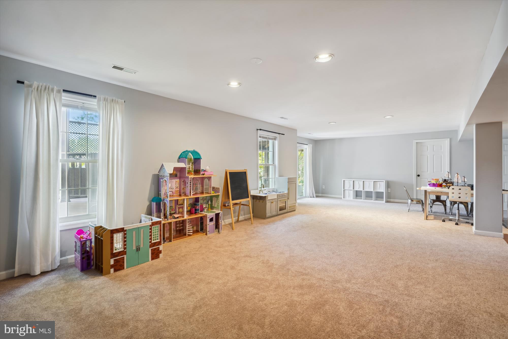 MIDDLEFORD - Residential