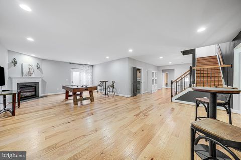 listing image 64