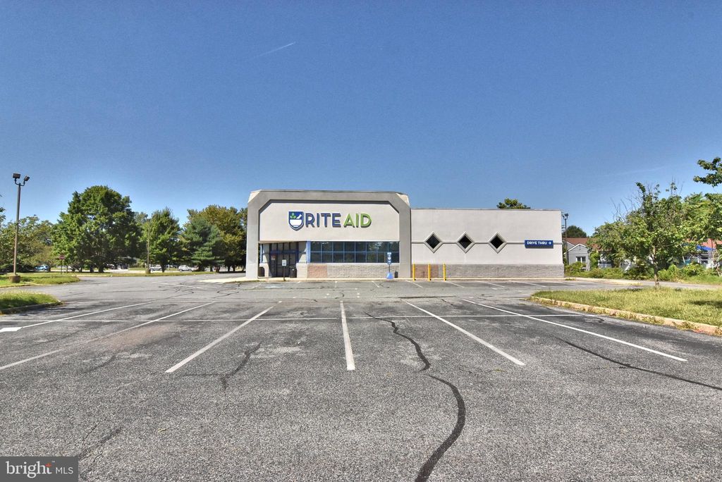 Photo of 1580 S Dupont Highway, DOVER, DE 19901 (MLS # DEKT2040288)