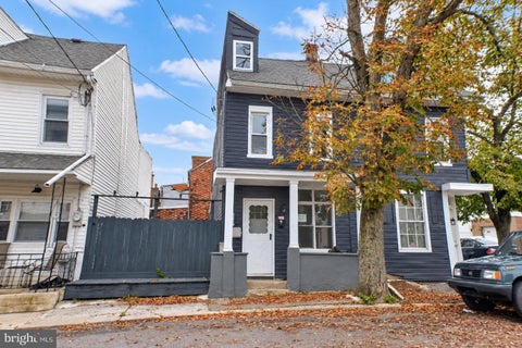 Townhouse For Rent - 39 S 10th Street<br/> Schuylkill County, MAHANOY CITY, PA 17948
