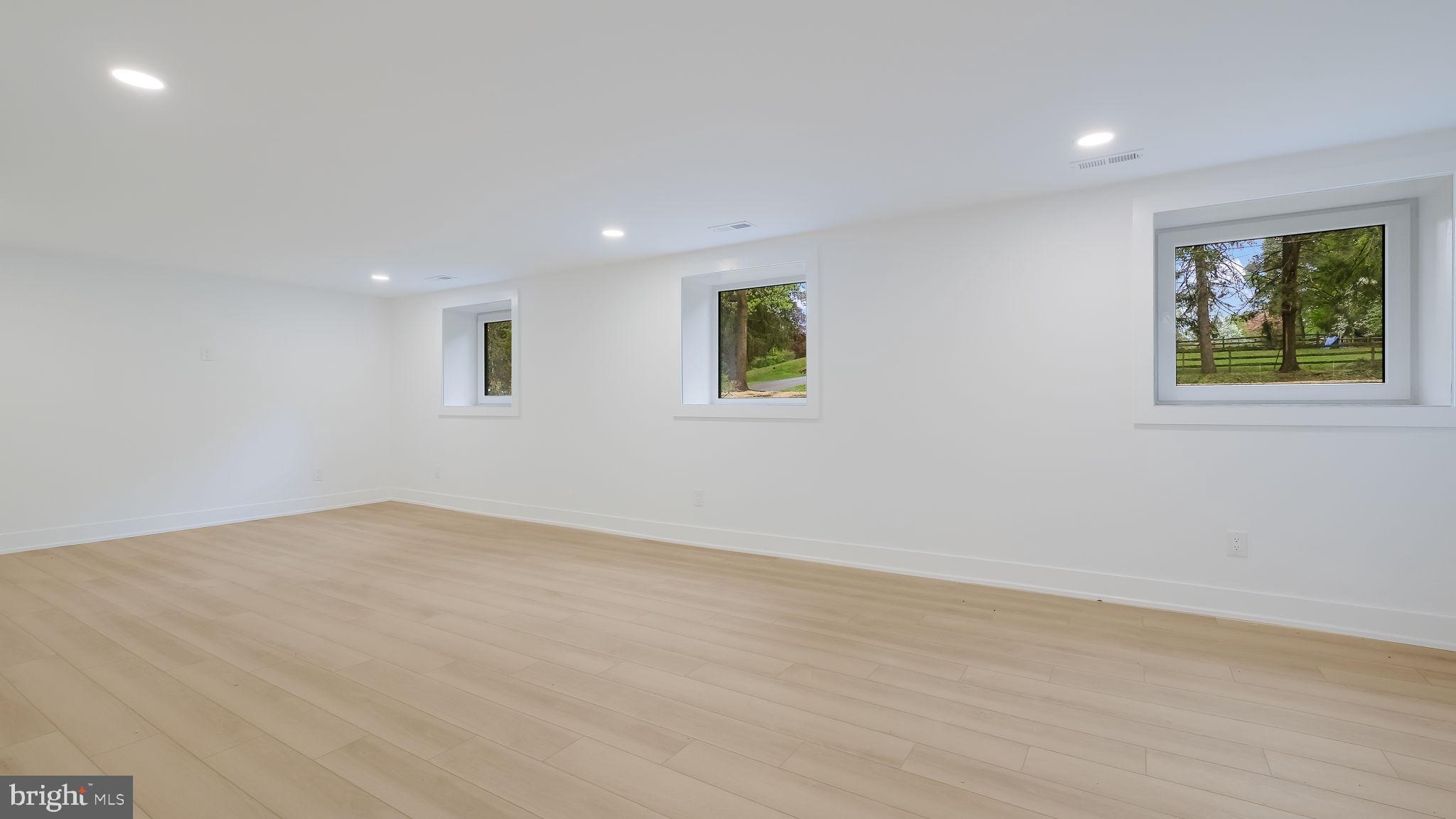 MEDIA - Residential