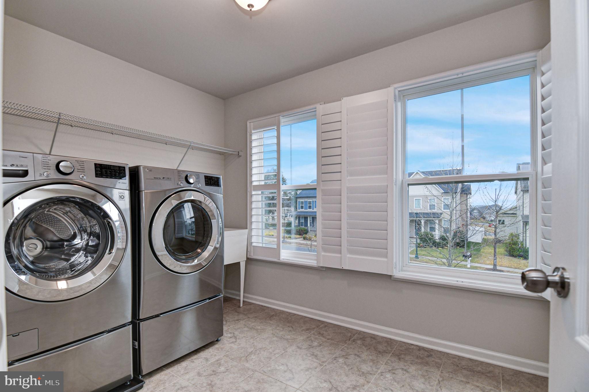 EMBREY MILL - Residential Lease