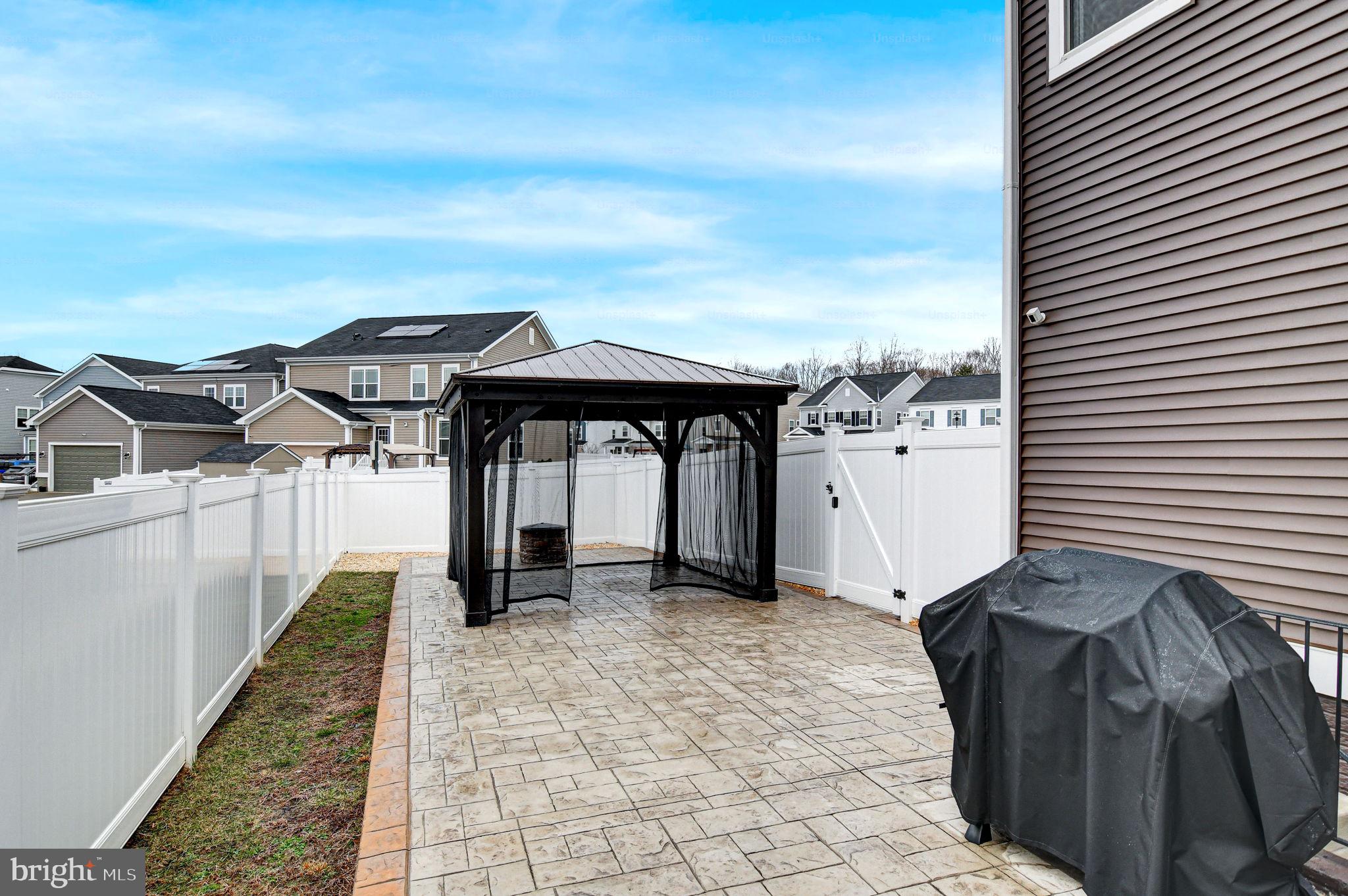 EMBREY MILL - Residential Lease