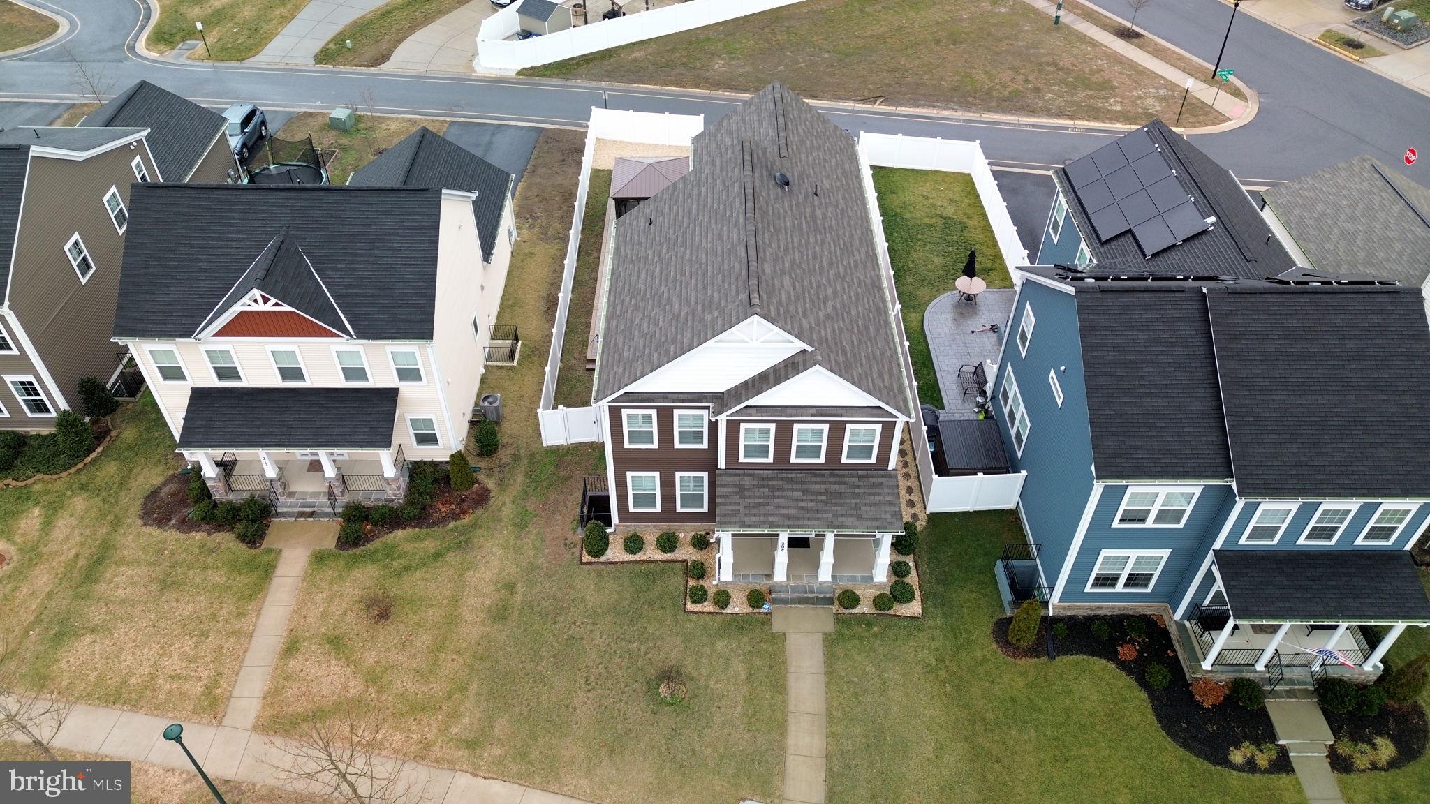 EMBREY MILL - Residential Lease