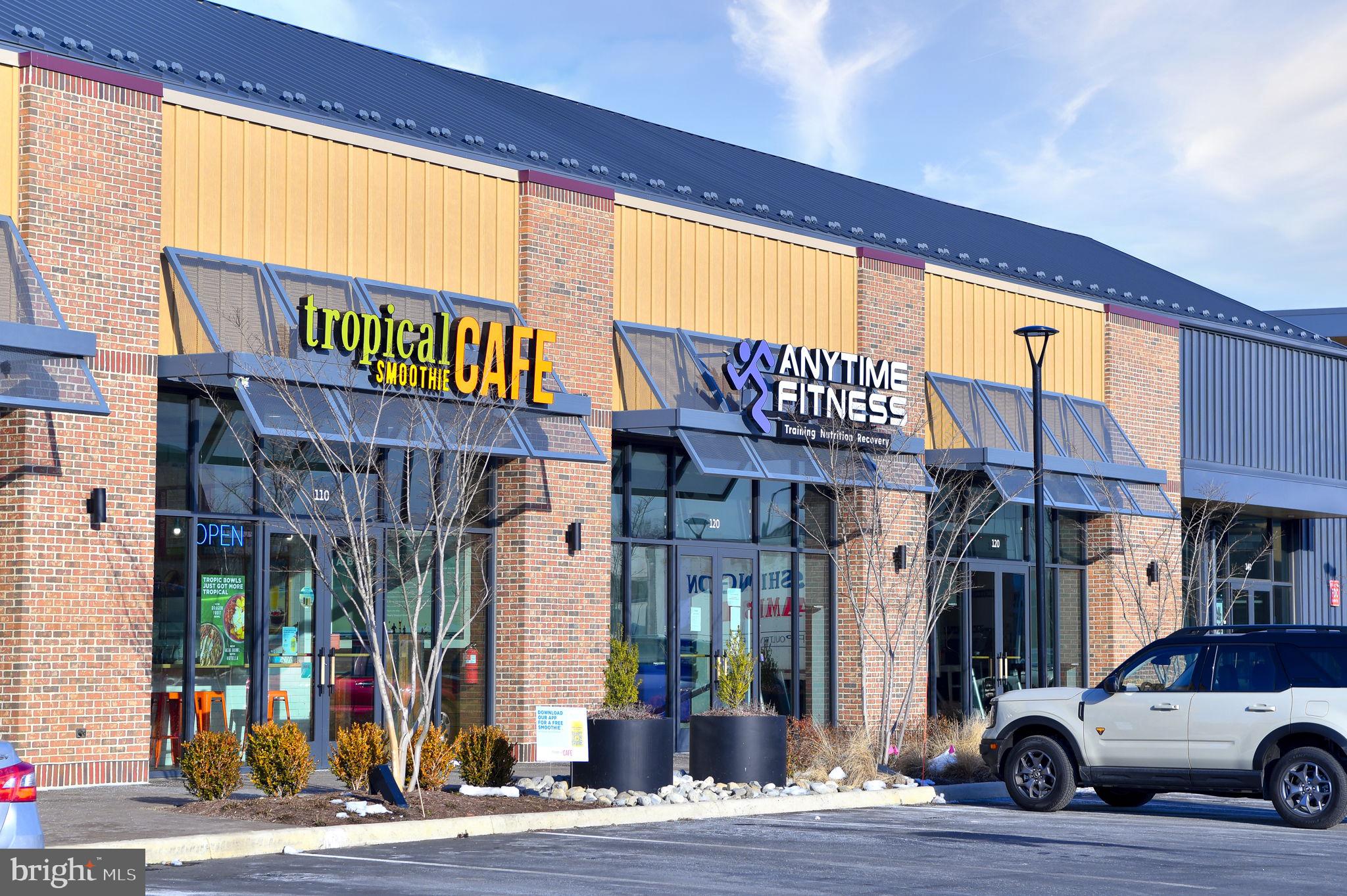 EMBREY MILL - Residential Lease