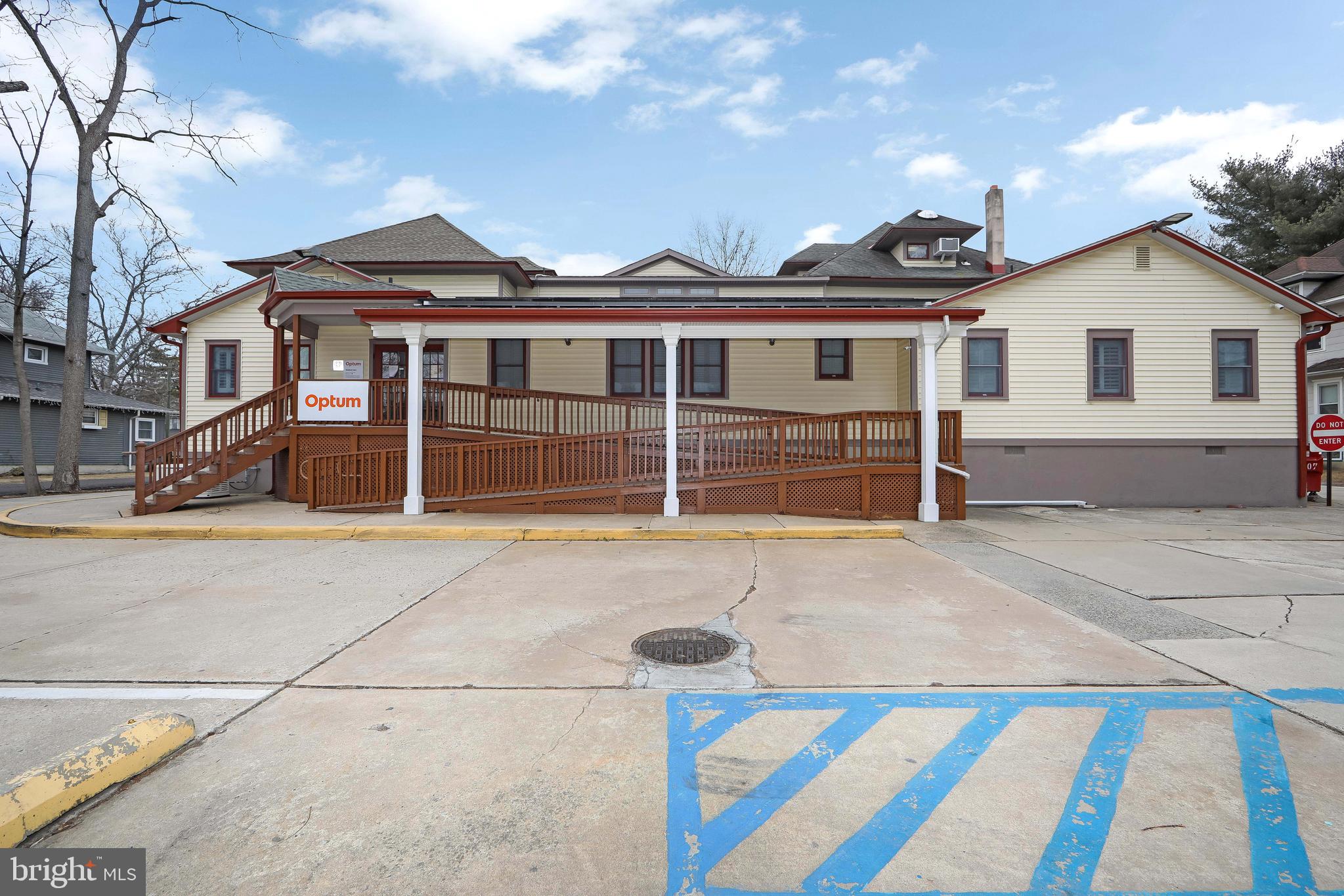 318 WHITE HORSE PIKE