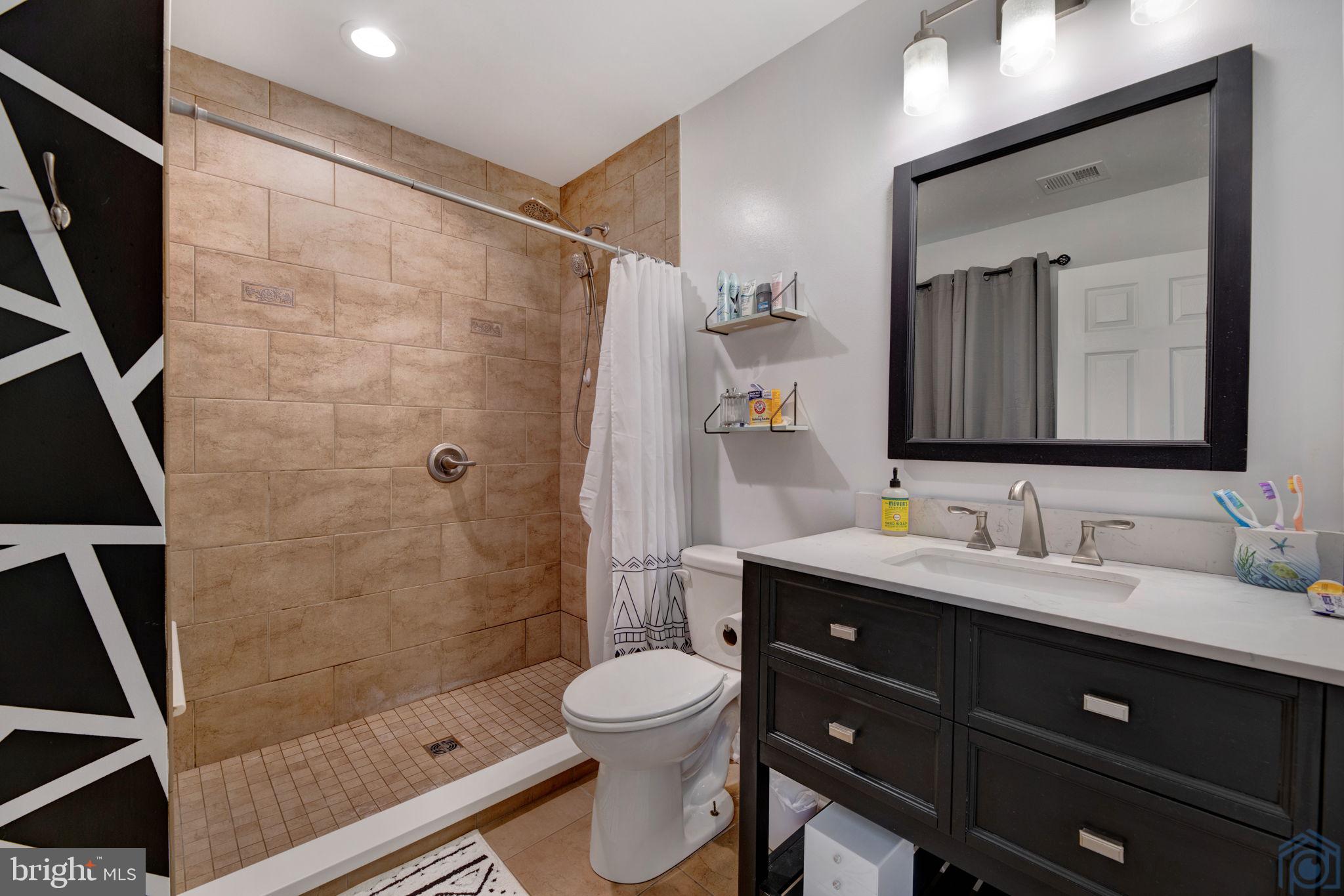 ROLL ACRES - Residential