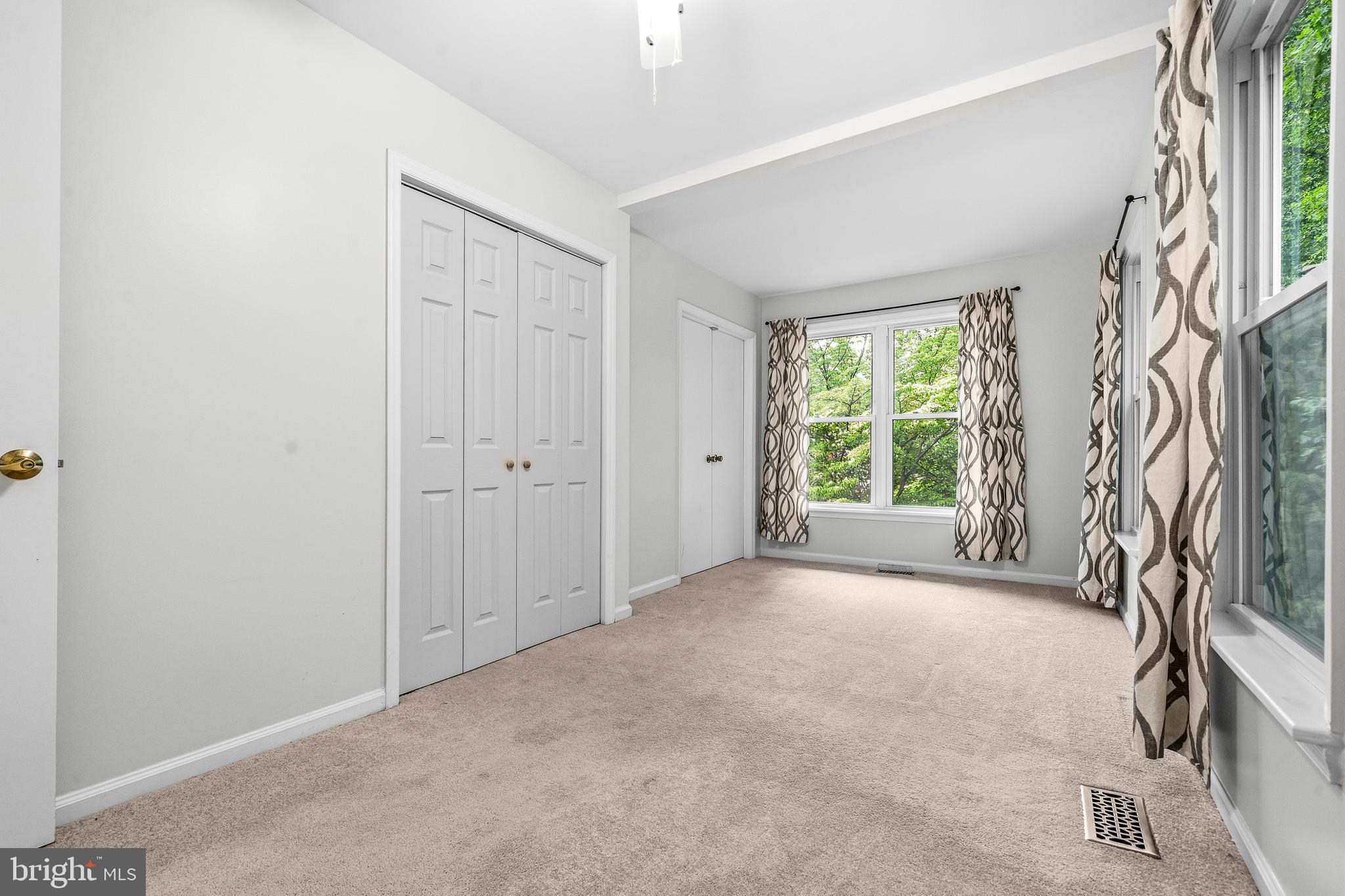 SUNSET RIDGE - Residential