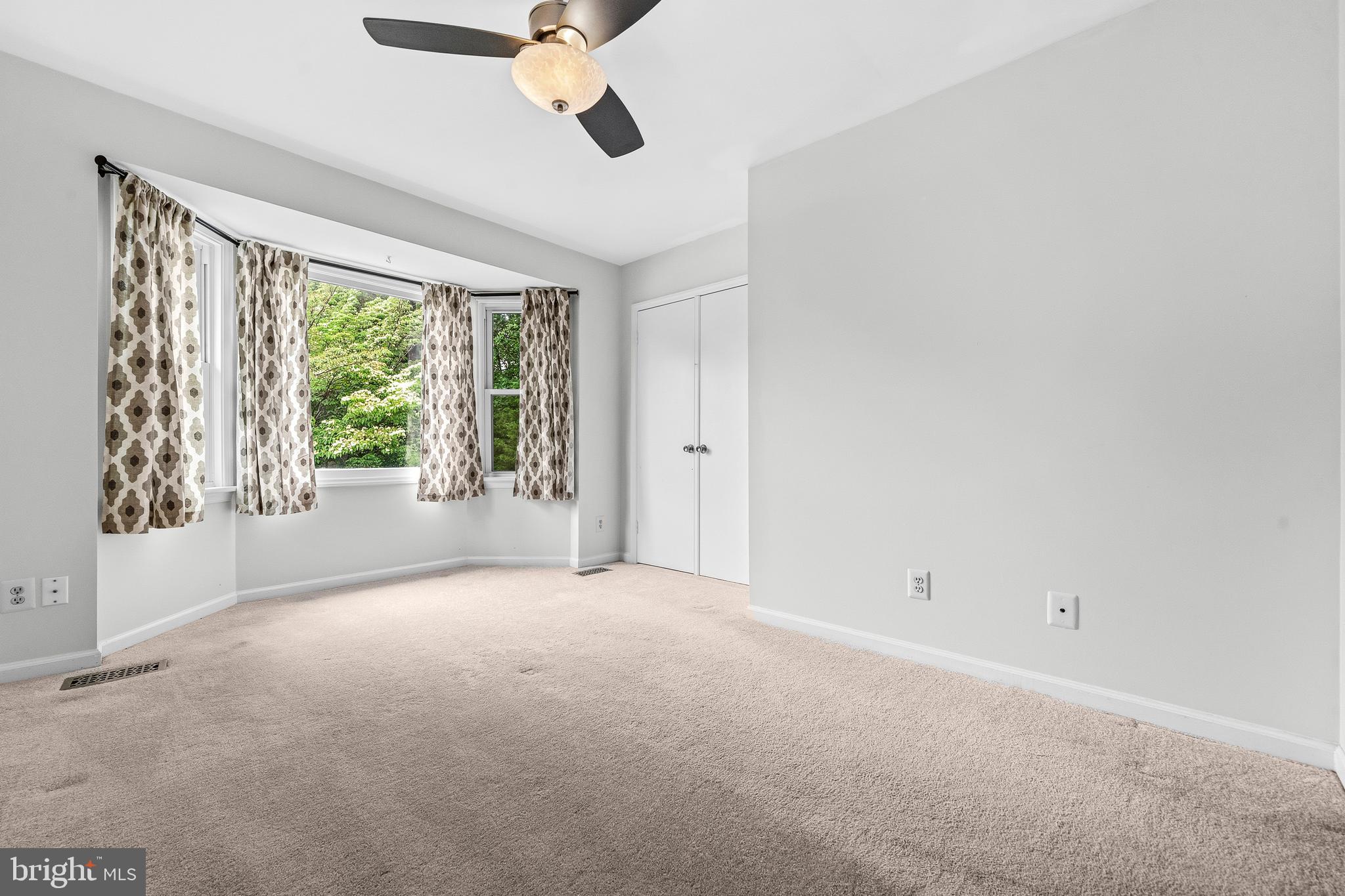 SUNSET RIDGE - Residential